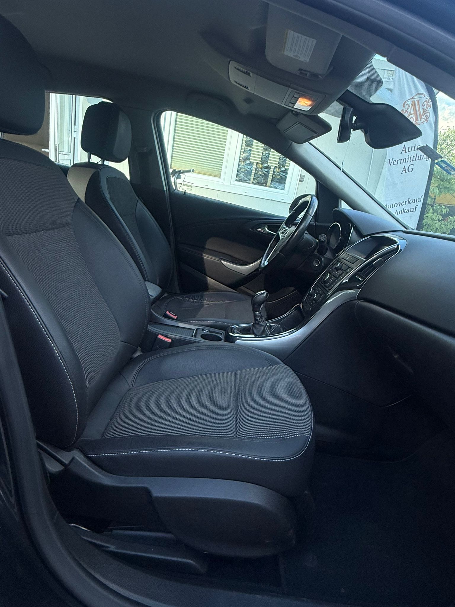 OPEL Astra 1.6i 16V Turbo Active Edition Frisch ab MFK / Frisch ab Service / Garantie / Gratis Lieferung-image-8