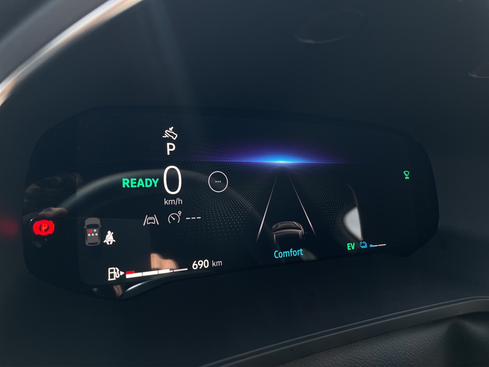 RENAULT Captur 1.8 E-Tech techno-image-15