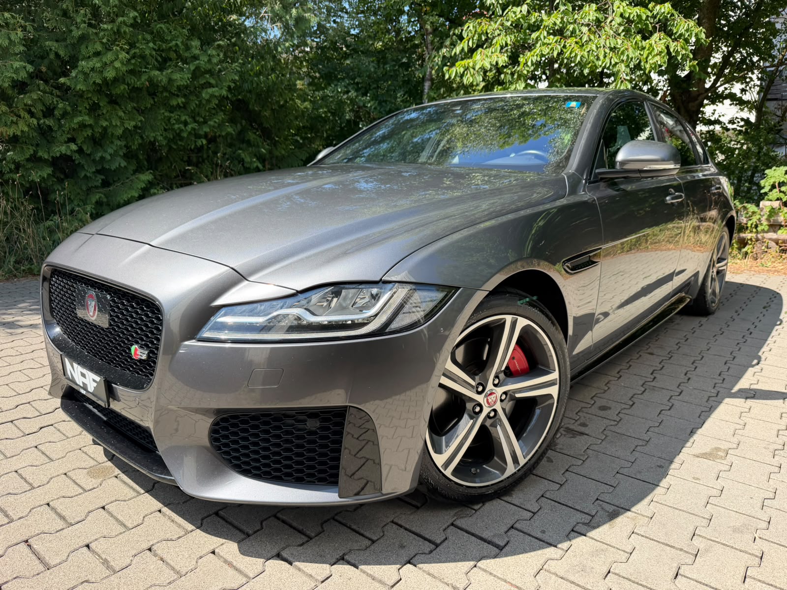JAGUAR XF S AWD