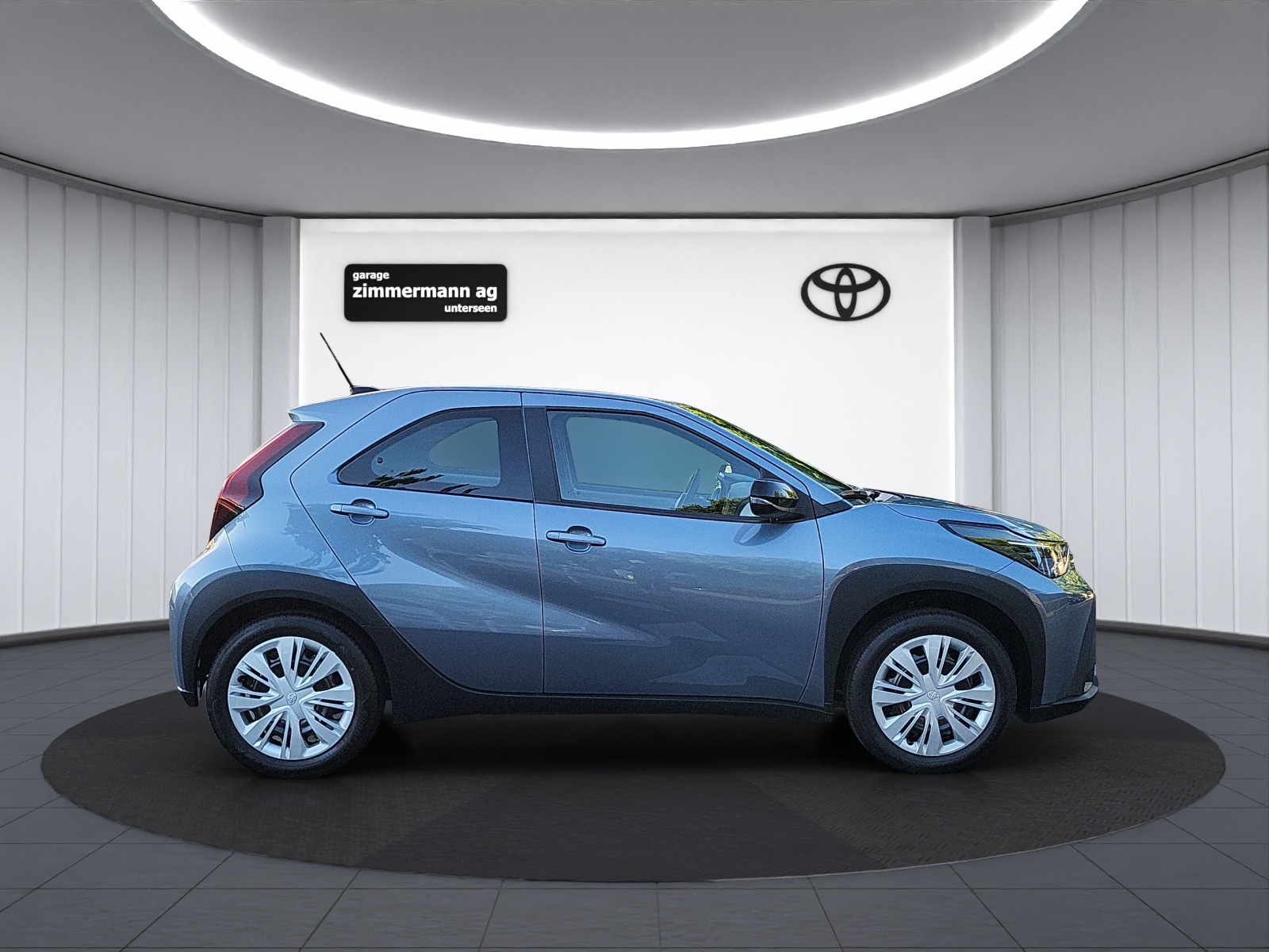 TOYOTA Aygo X 1.5 VVT-i HSD Comfort-image-4