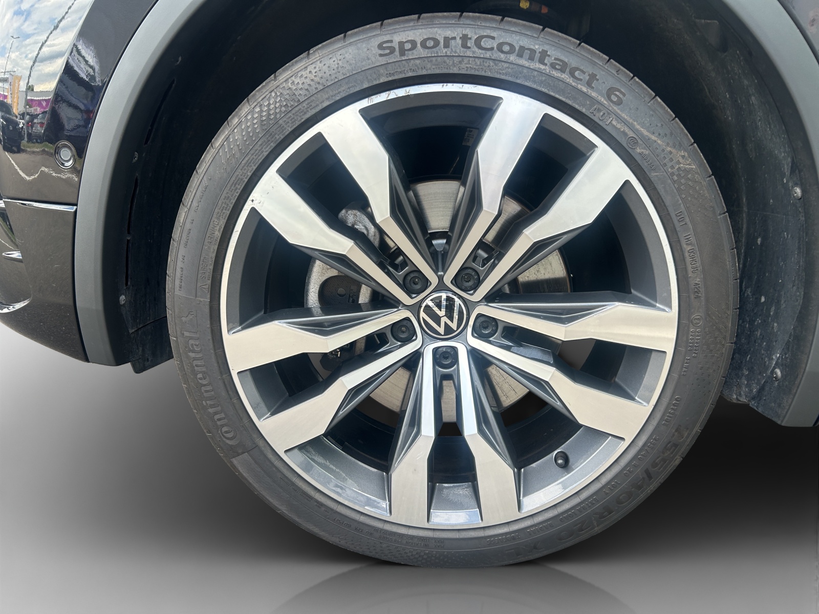 VW Tiguan Allspace 2.0TSI R-Line 4Motion DSG-image-14