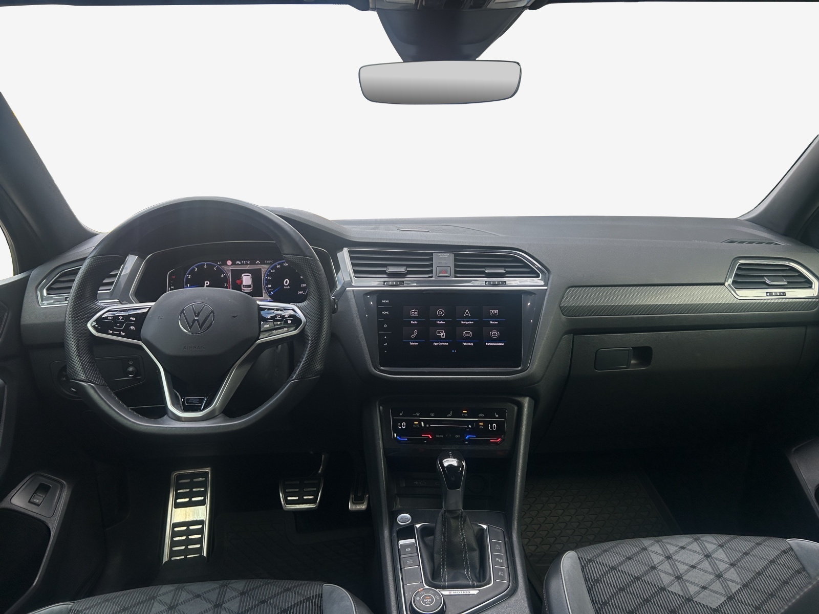 VW Tiguan Allspace 2.0TSI R-Line 4Motion DSG-image-8