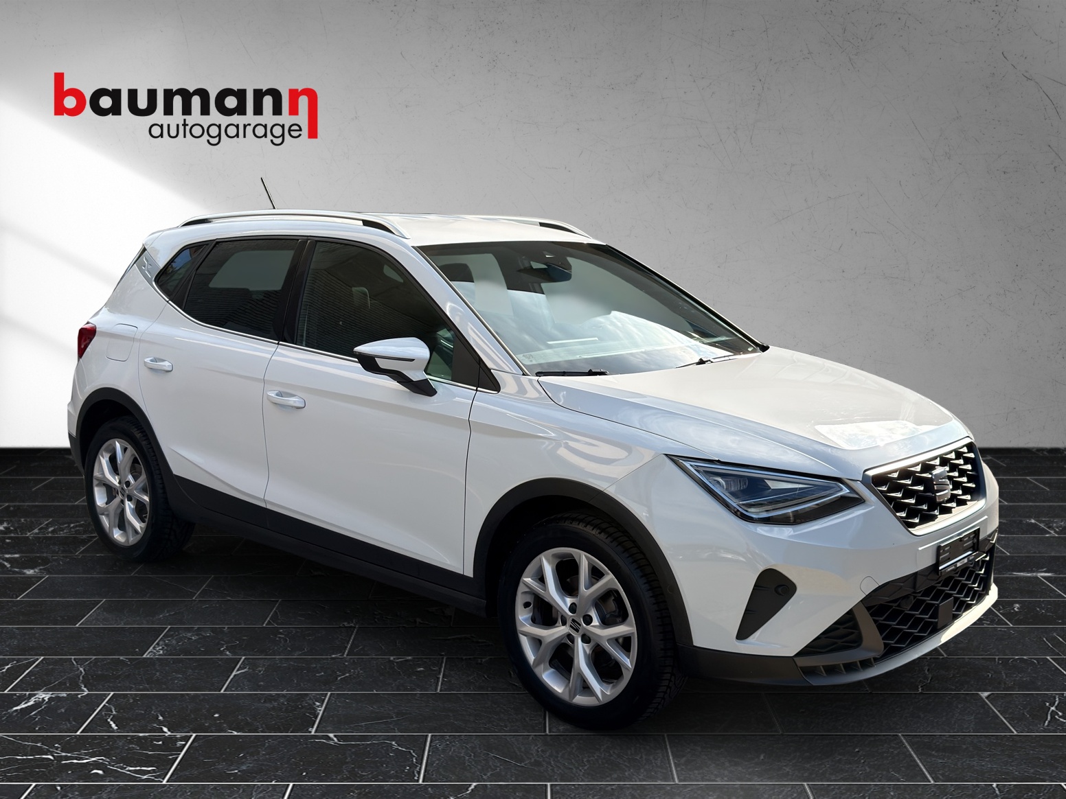 SEAT Arona 1.0 TSI Eco Hola FR DSG-showroom-element-1