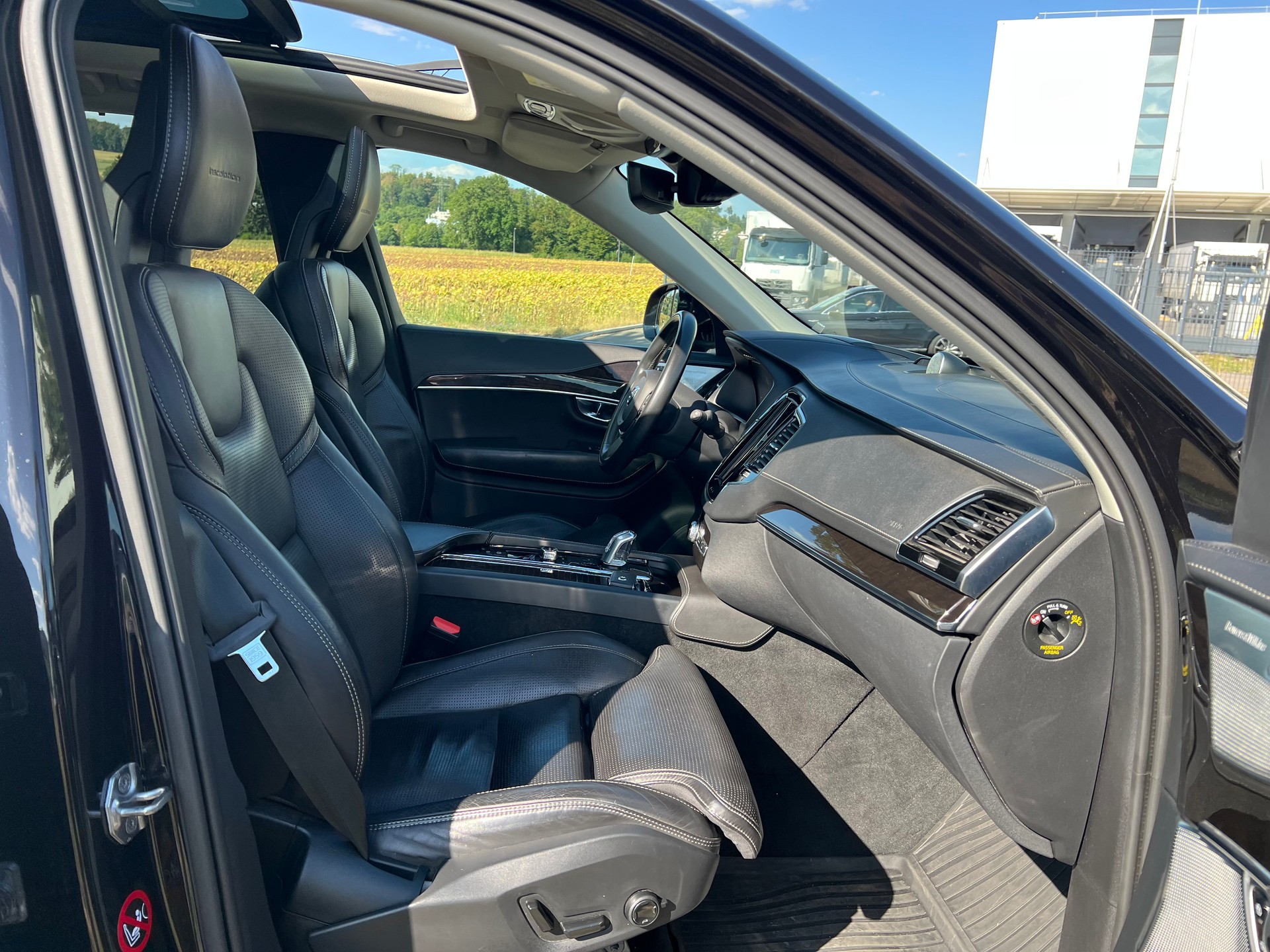 VOLVO XC90 T8 AWD Inscription -360°-Kamera-image-23