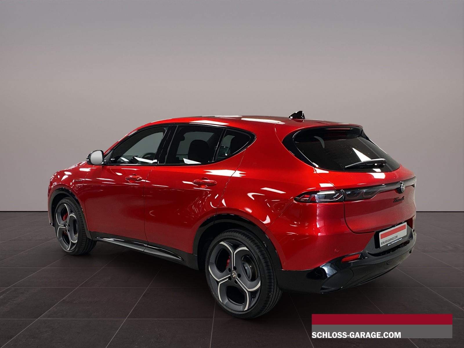 ALFA ROMEO TONALE 1.5 Veloce Premium-showroom-element-3