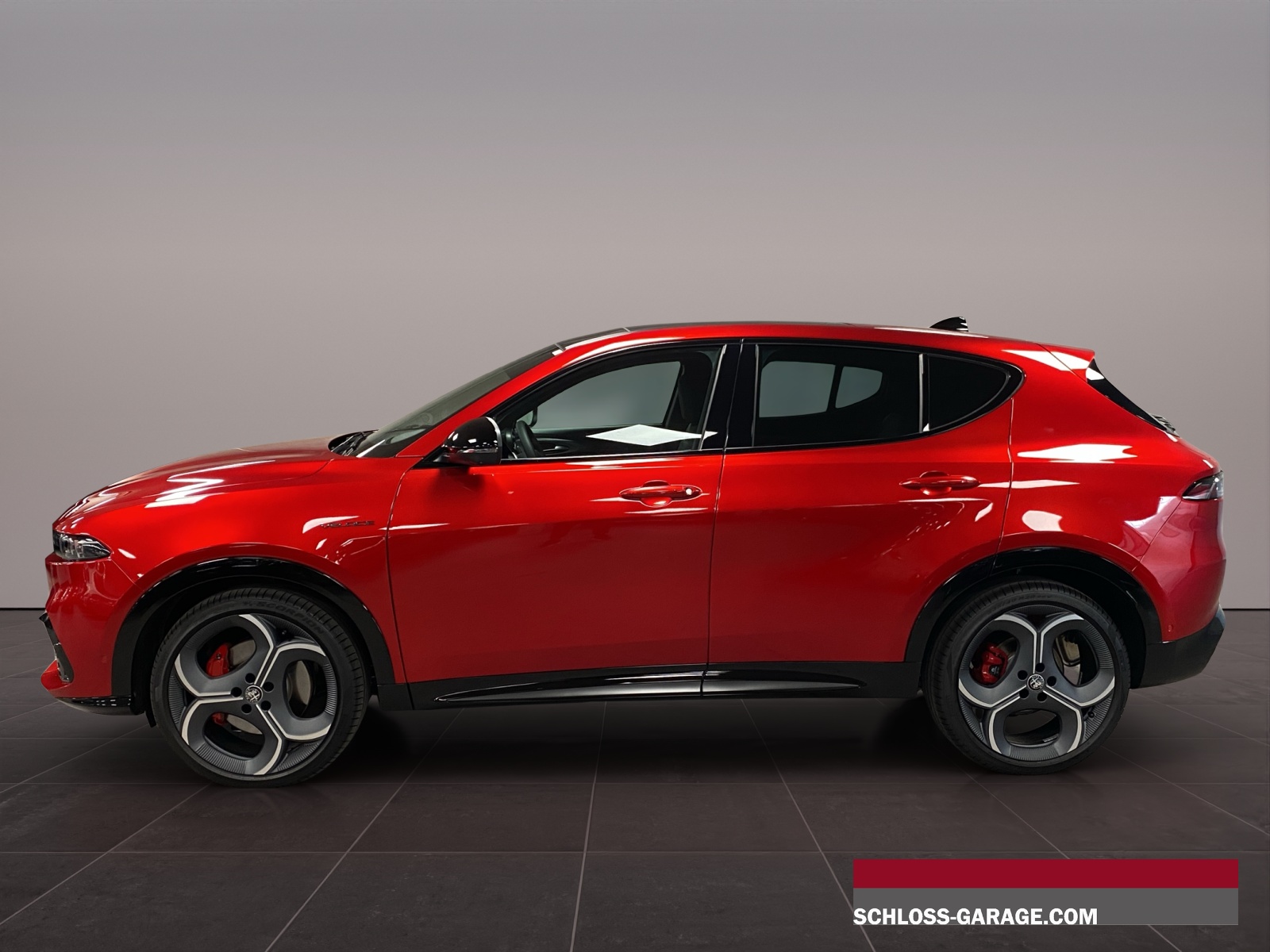 ALFA ROMEO TONALE 1.5 Veloce Premium-showroom-element-2