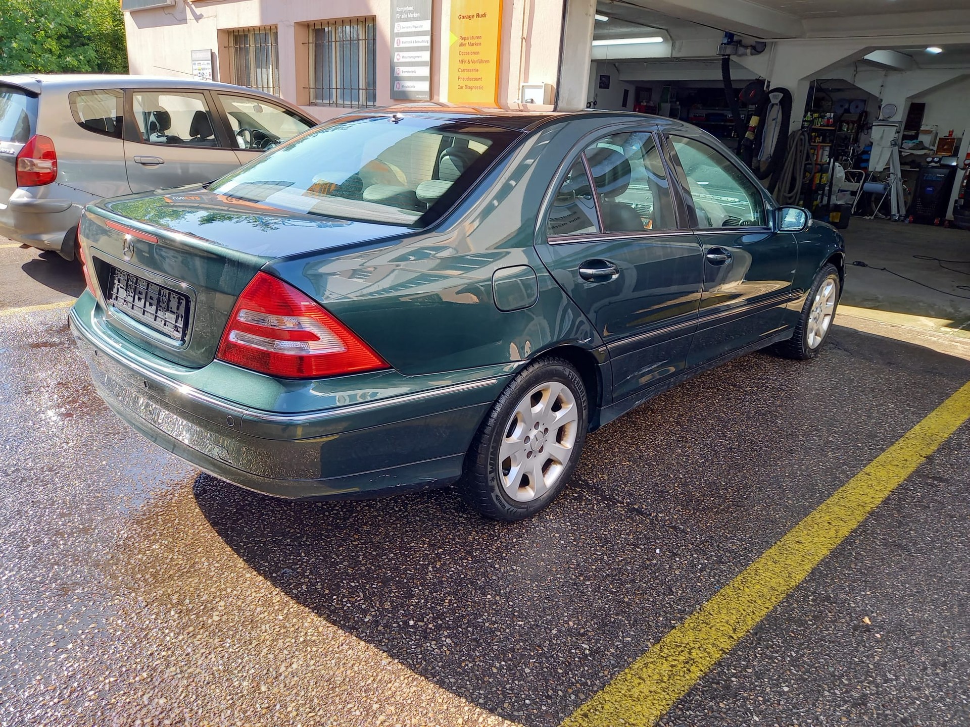 MERCEDES-BENZ C 180 Kompressor Classic-image-2