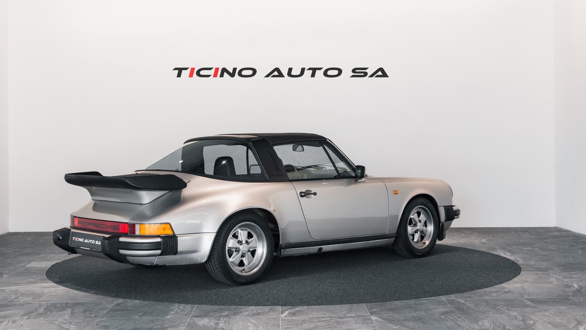 PORSCHE Porsche 911 SC Targa 3.0-showroom-element-1