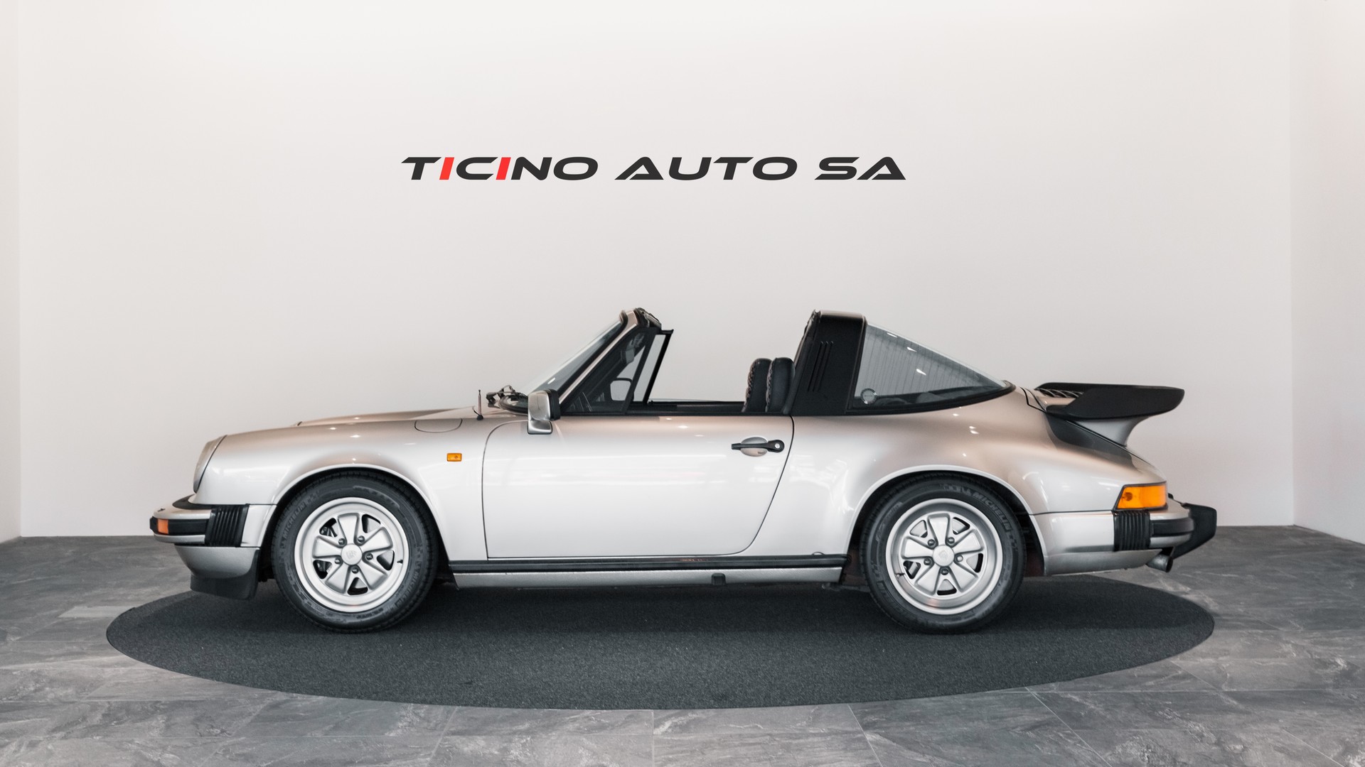 PORSCHE Porsche 911 SC Targa 3.0-image-9