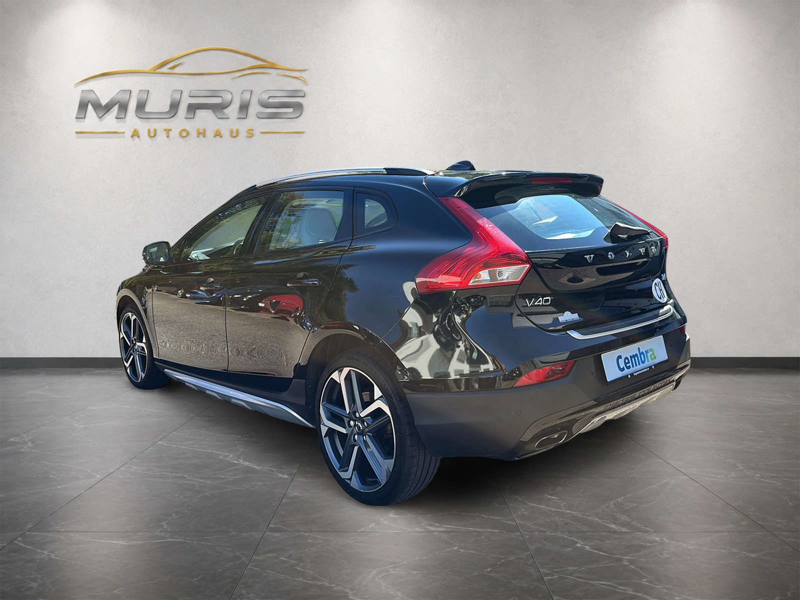 VOLVO V40 Cross Country T4 AWD Lyx Geartronic-showroom-element-2