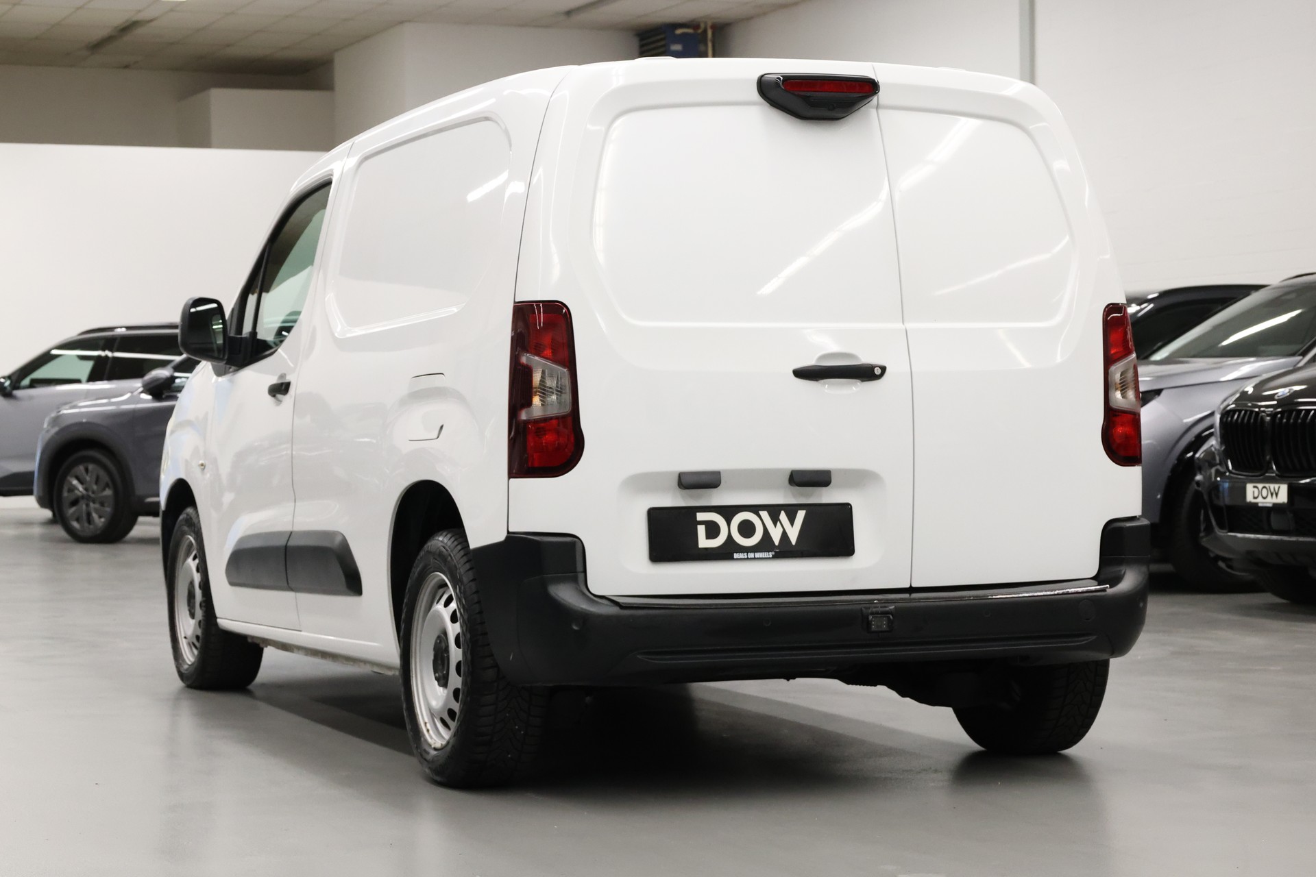 CITROEN Berlingo 1000 Standard 1.6 BlueHDi 100 Driver S/S-image-7