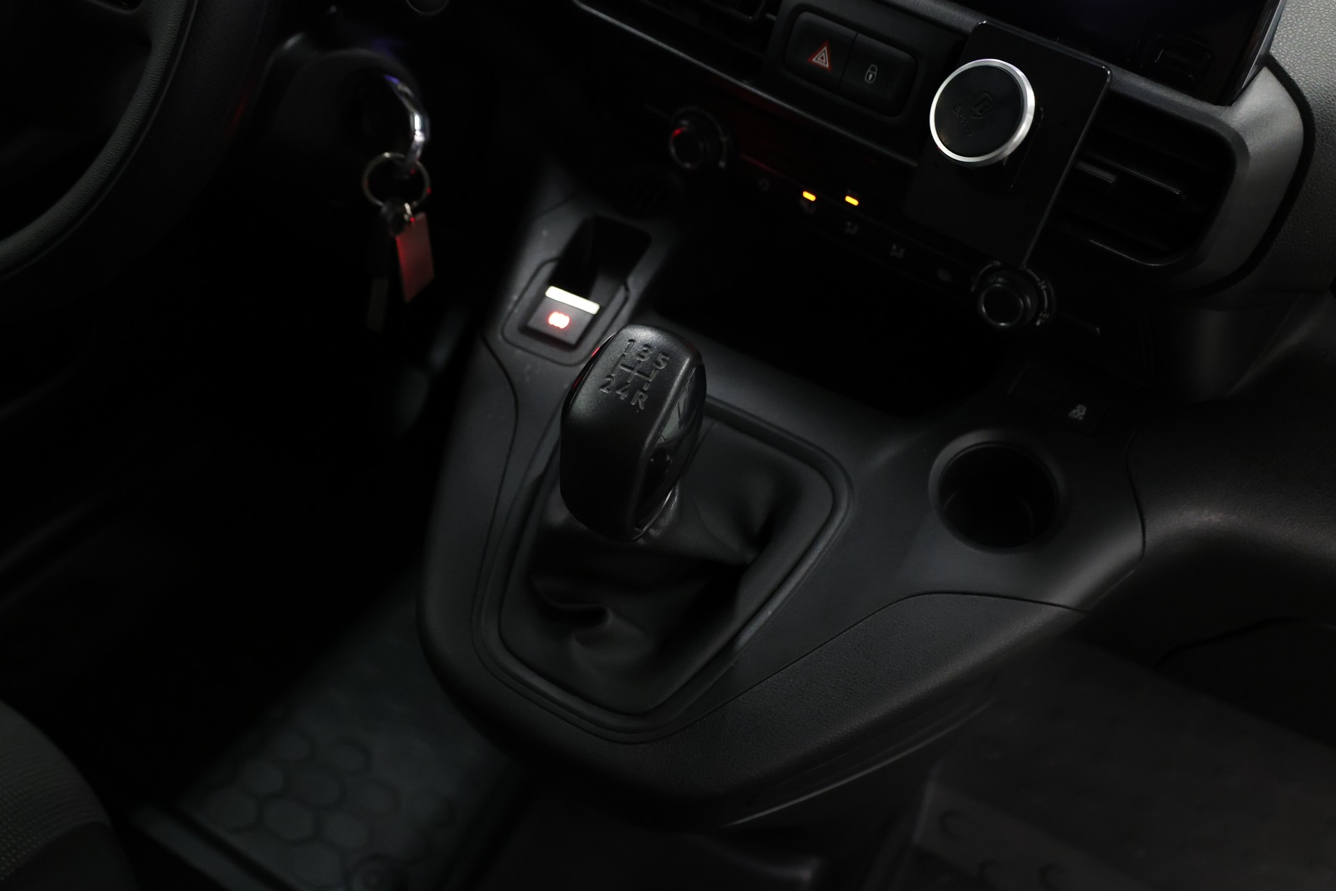 CITROEN Berlingo 1000 Standard 1.6 BlueHDi 100 Driver S/S-image-21