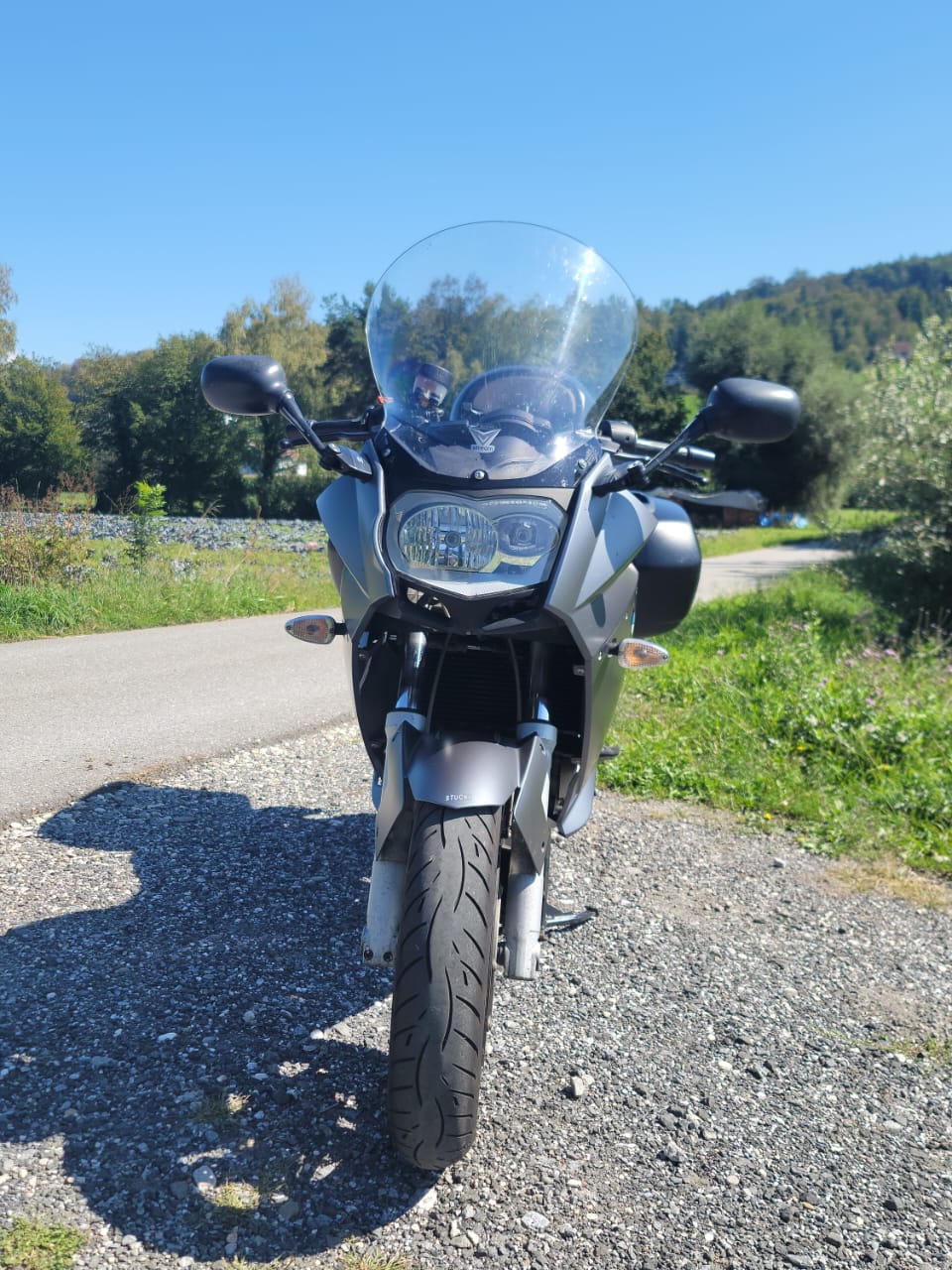 BMW F 800 ST-image-2
