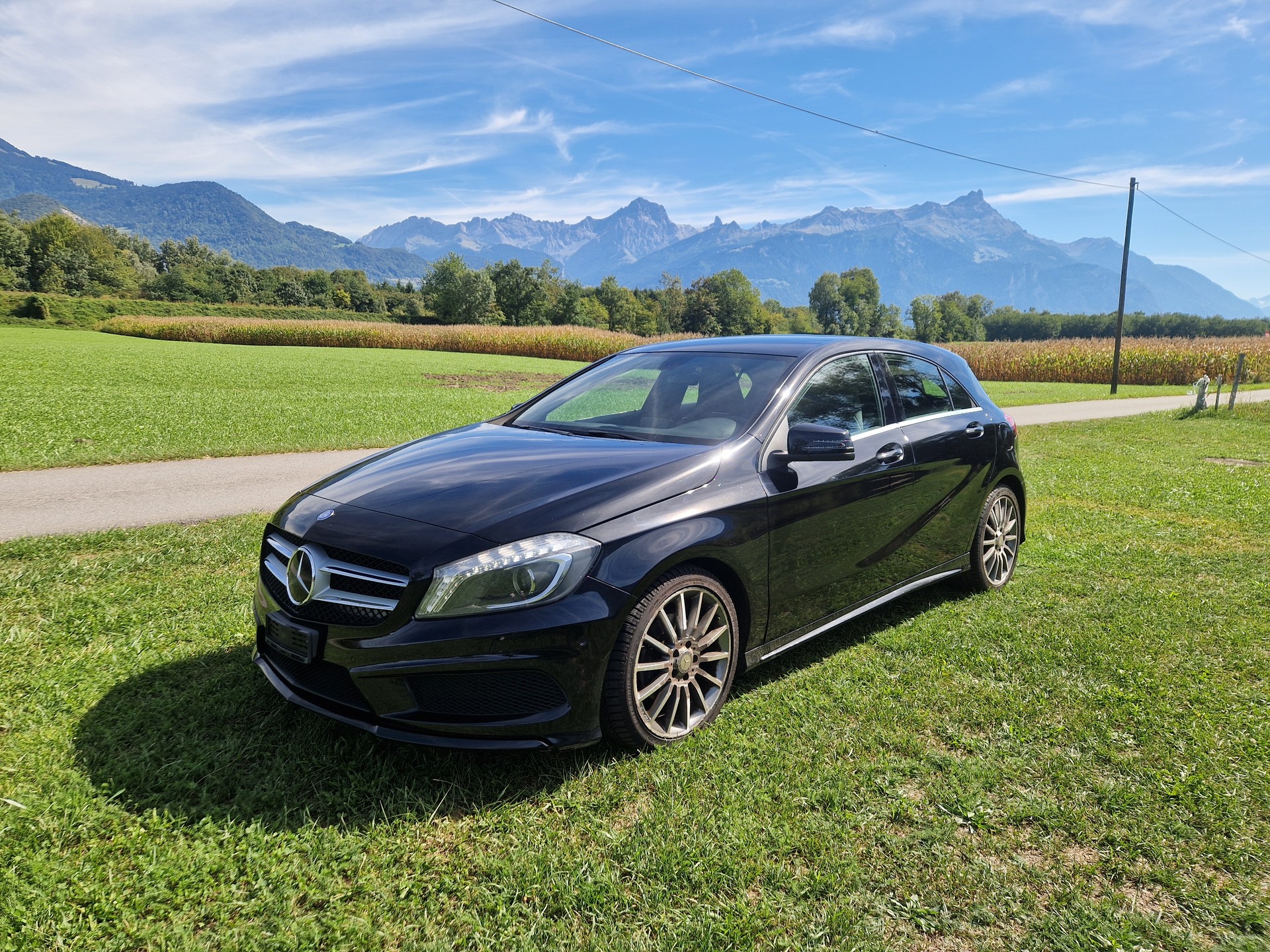 MERCEDES-BENZ A 200 AMG Line 7G-DCT