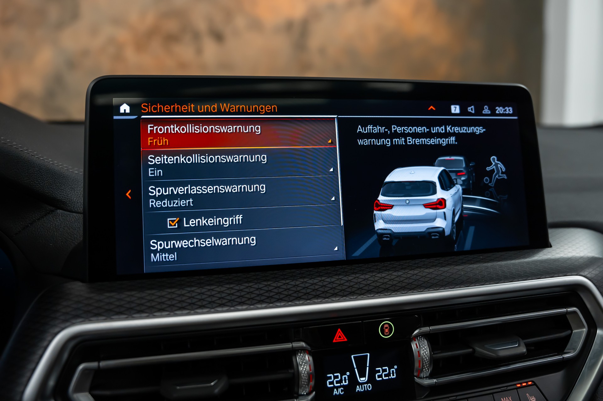 BMW X3 xDrive 48V M40d *Facelift*Laser*Panorama*Head-Up*AHK*360°*-image-31