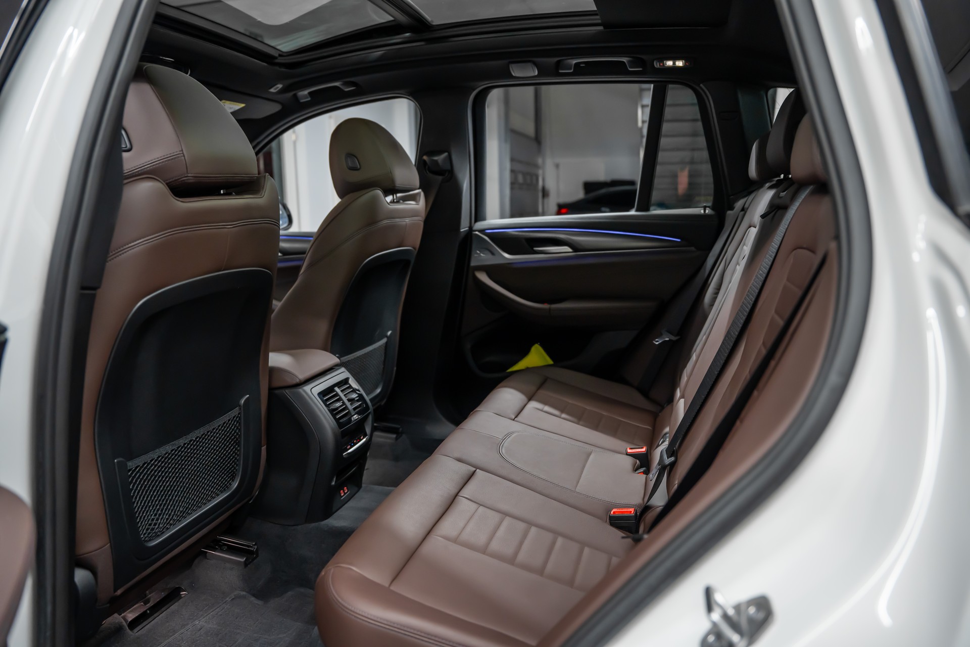 BMW X3 xDrive 48V M40d *Facelift*Laser*Panorama*Head-Up*AHK*360°*-image-16