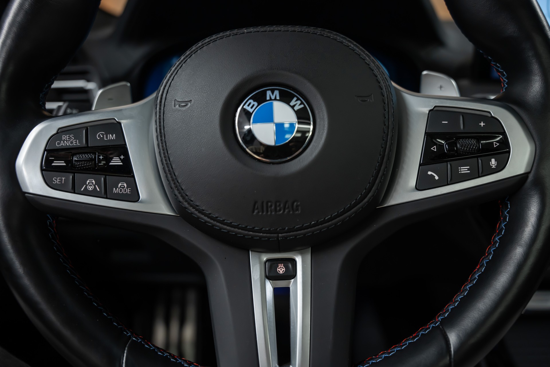 BMW X3 xDrive 48V M40d *Facelift*Laser*Panorama*Head-Up*AHK*360°*-image-25