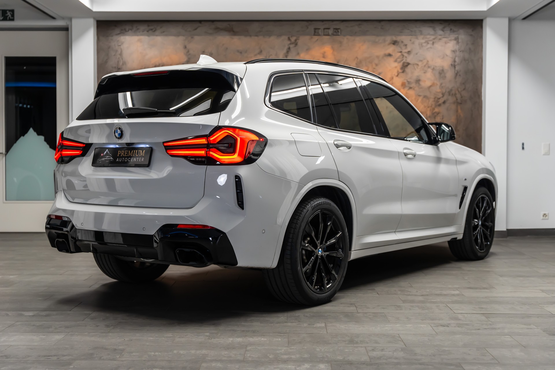 BMW X3 xDrive 48V M40d *Facelift*Laser*Panorama*Head-Up*AHK*360°*-image-5
