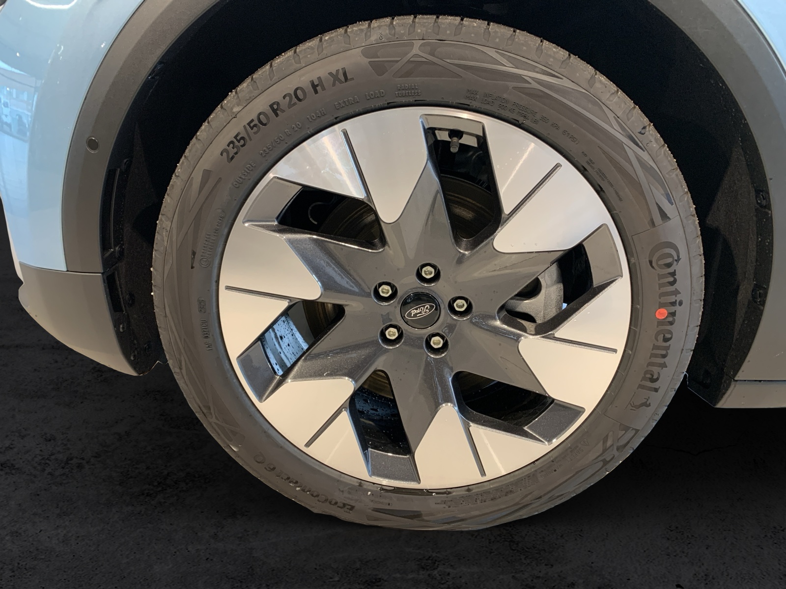 FORD Explorer Extended Range Premium AWD-image-11
