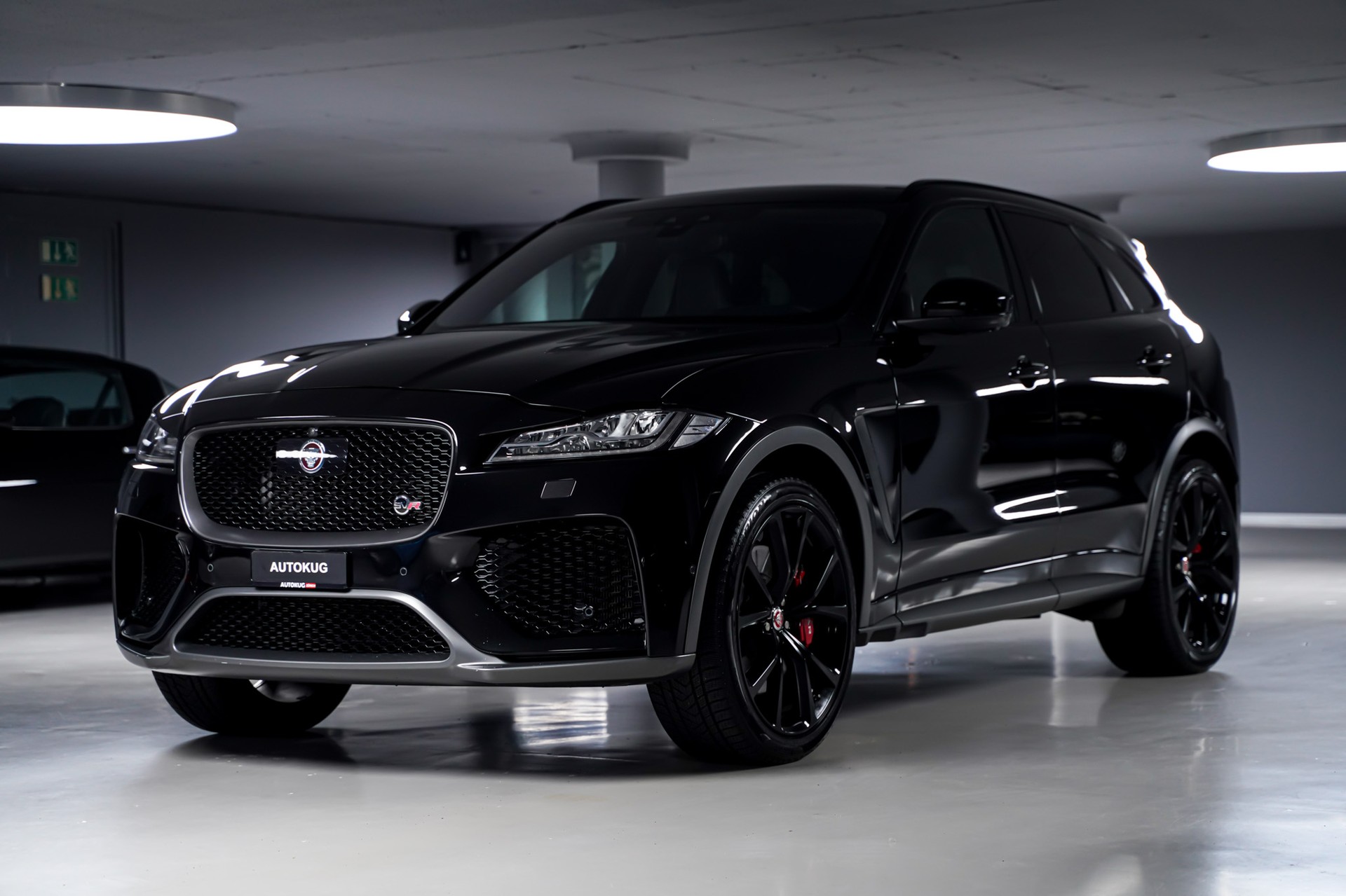 JAGUAR F-Pace 5.0 V8 SVR AWD Automatik