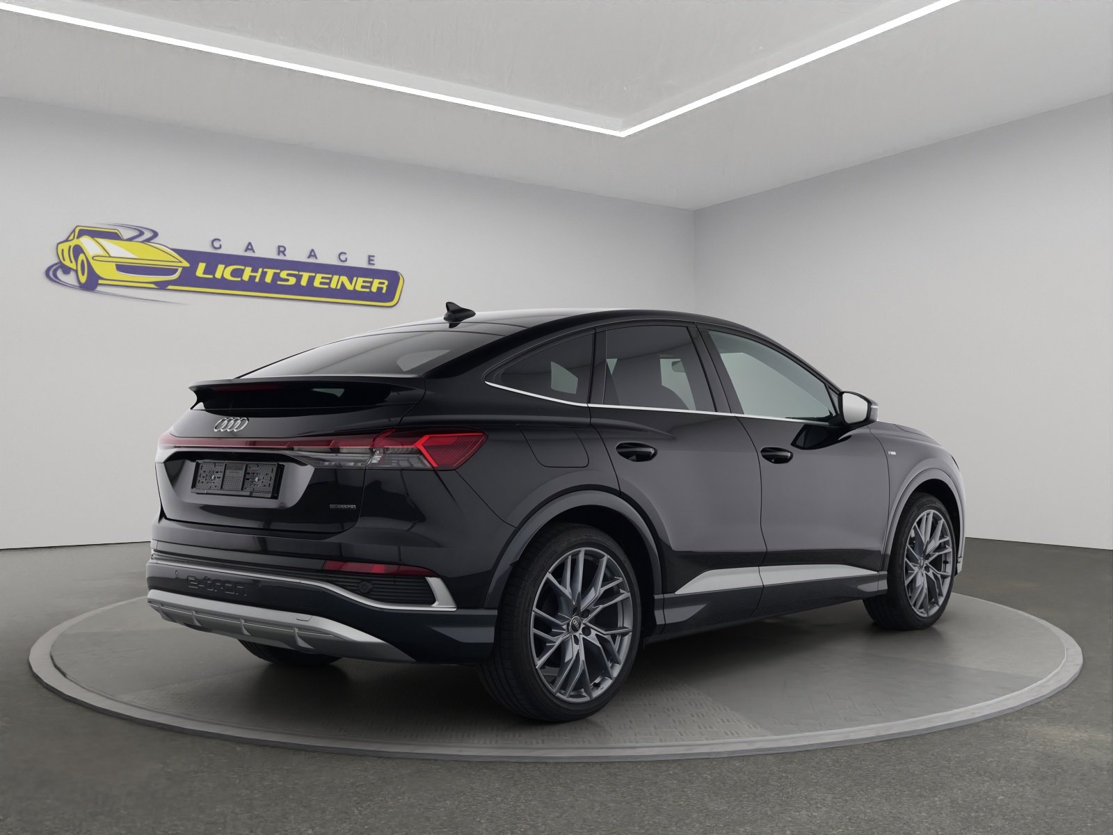 AUDI Q4 Sportback e-tron 50 quattro-image-5