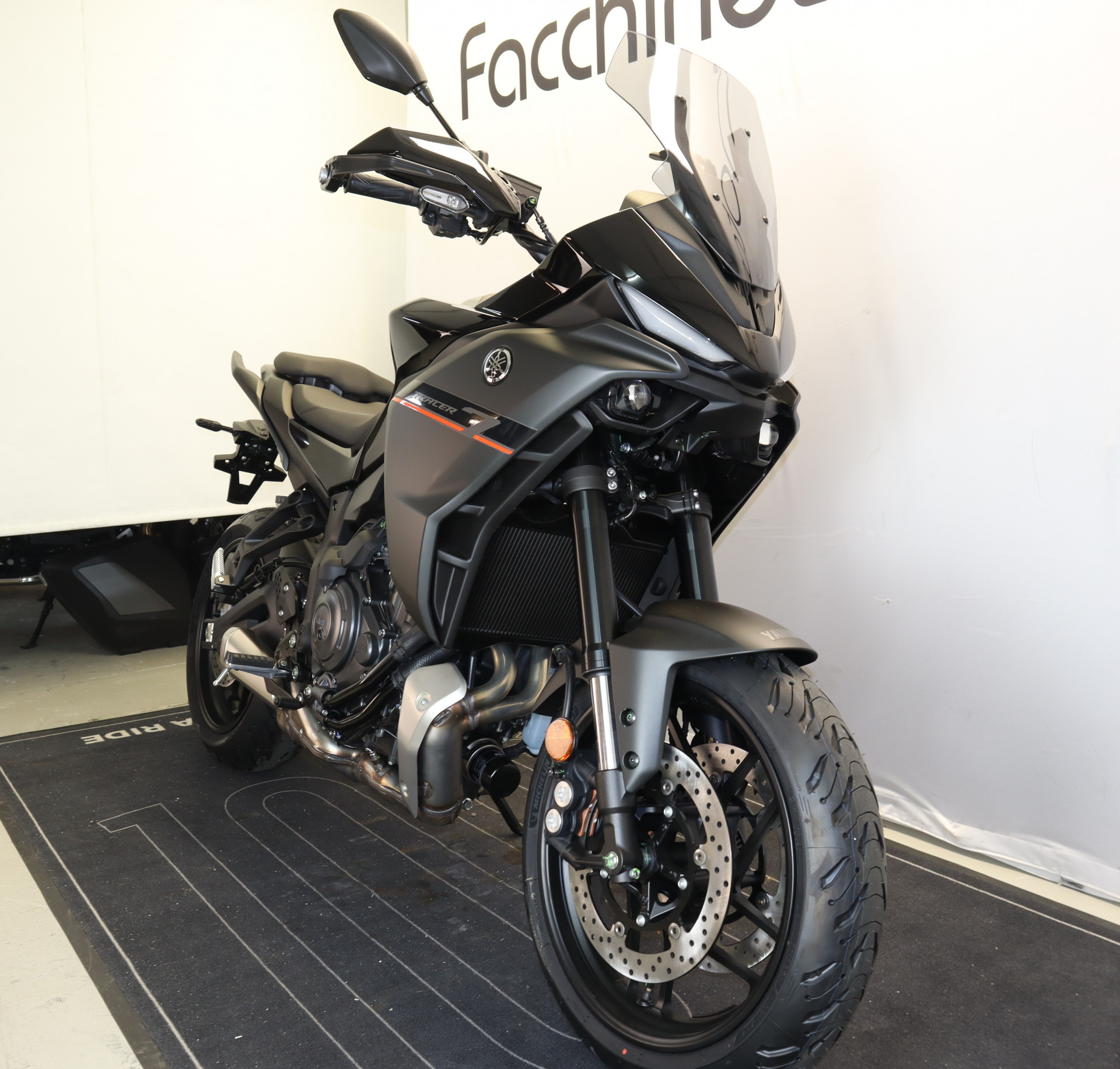 YAMAHA Tracer 7 Y-AMT-image-1