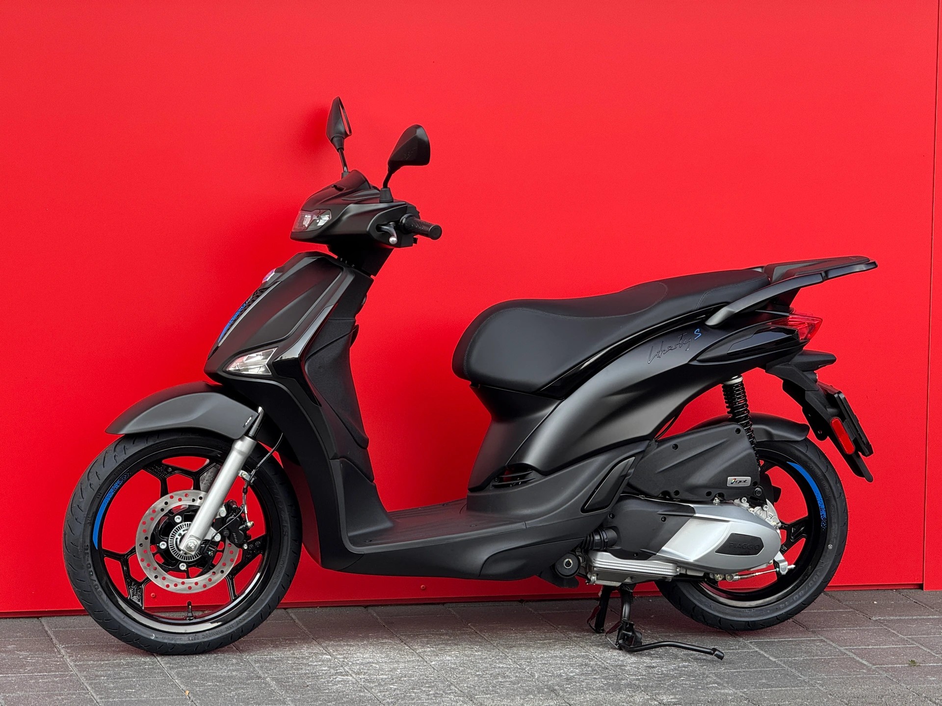 PIAGGIO Liberty 125 Sport E5+-image-11