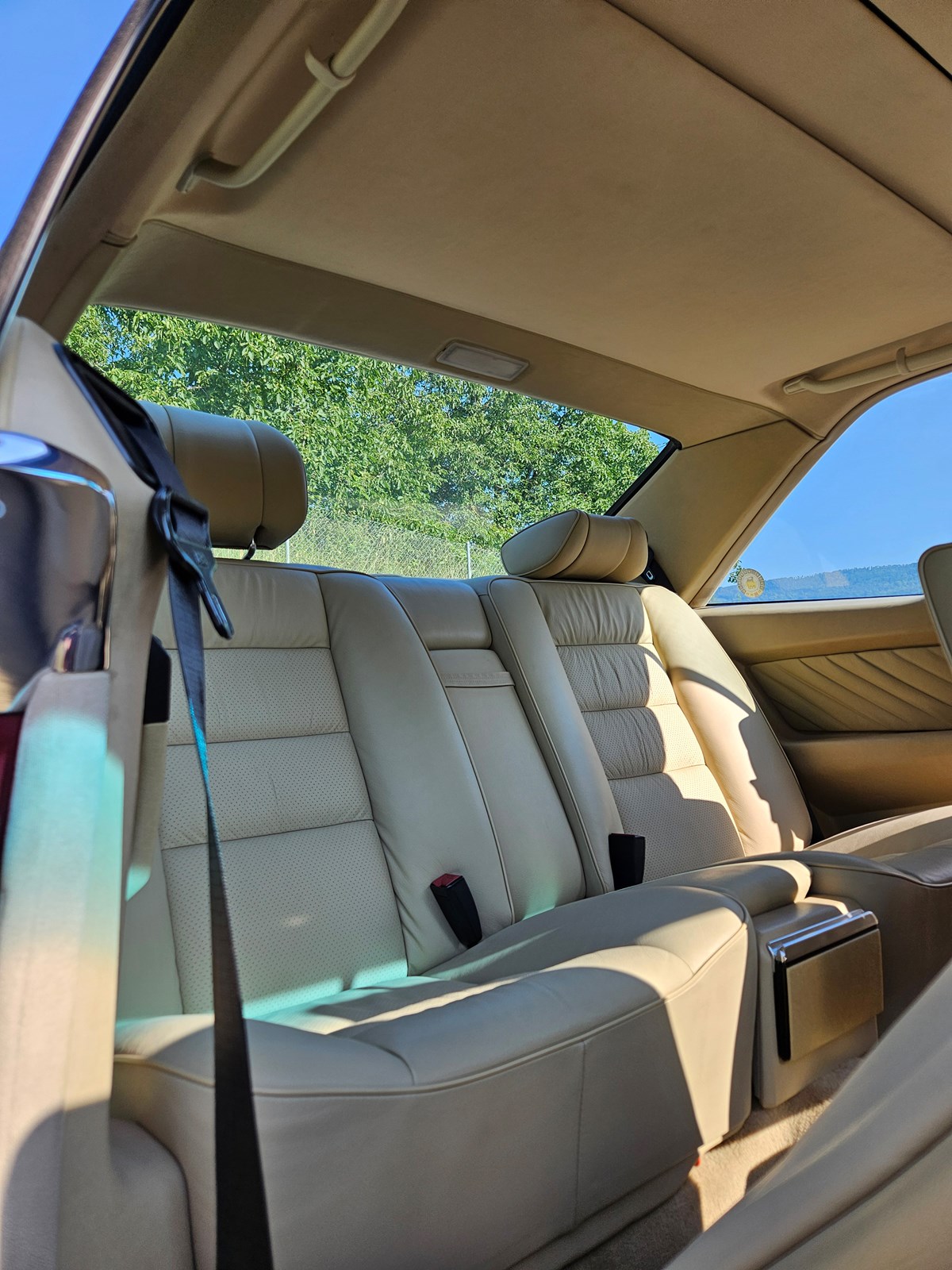 MERCEDES-BENZ SEC 500-image-7
