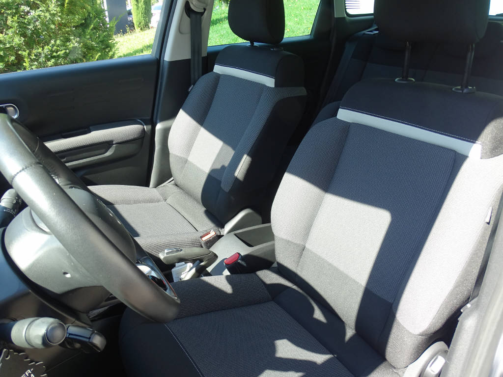 CITROEN C3 Aircross 1.2 PureTech 110-image-4