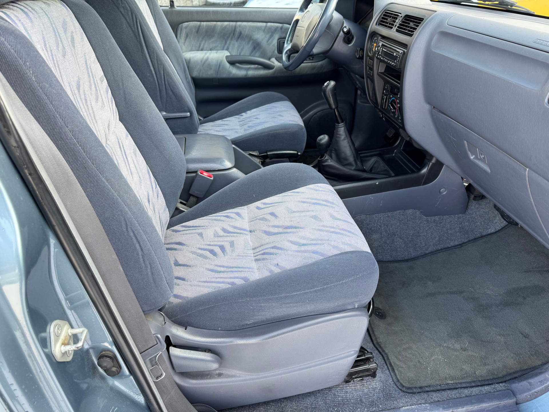 TOYOTA Land Cruiser 300 3.0 TD LX-image-12