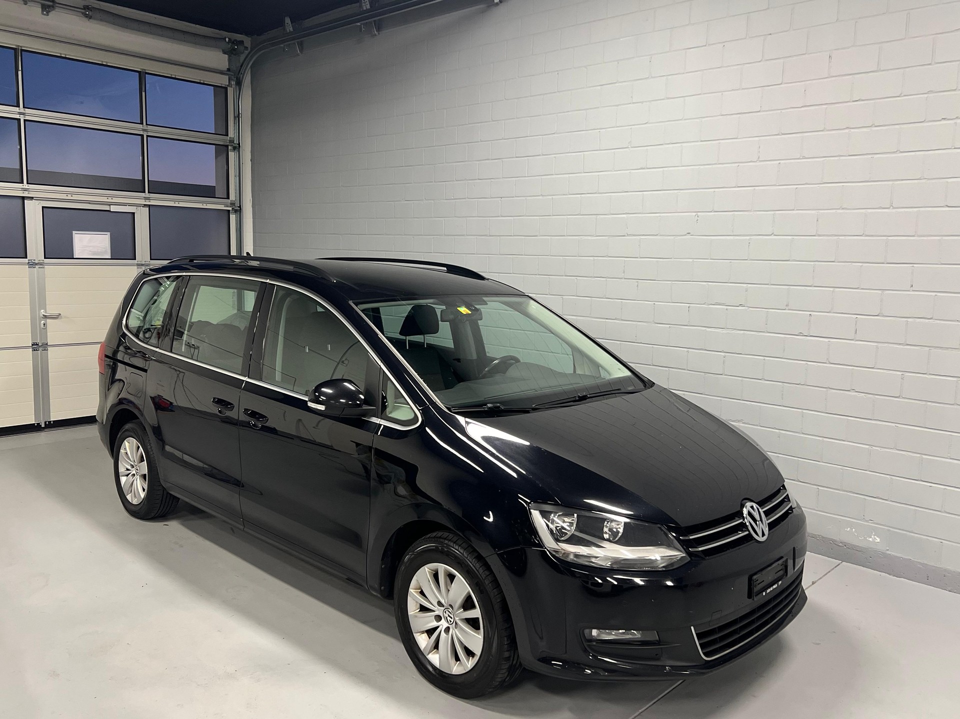 VW Sharan 2.0 TDI BMT Comfortline DSG-image-6