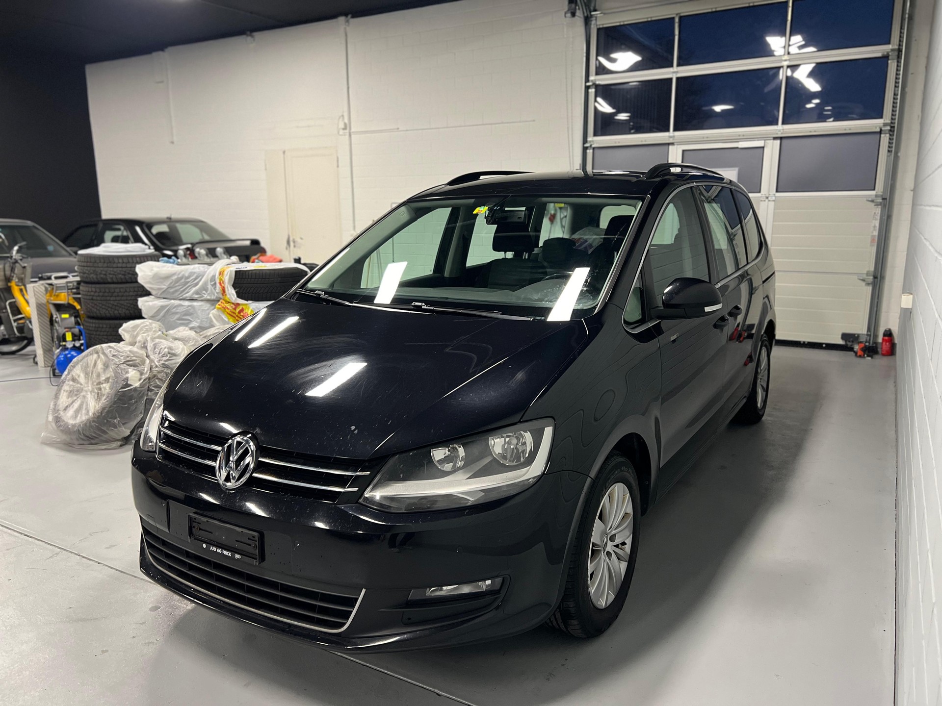 VW Sharan 2.0 TDI BMT Comfortline DSG-image-2