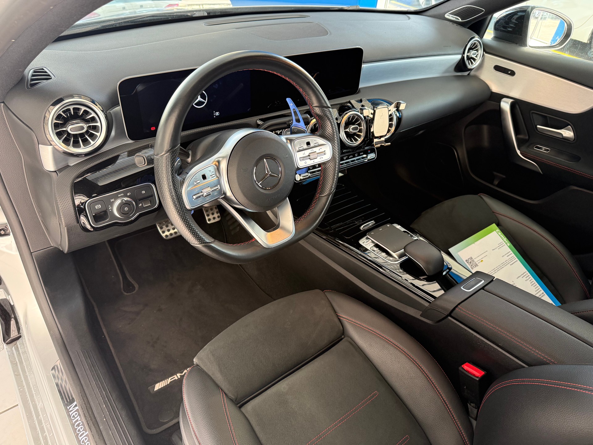 MERCEDES-BENZ A 250 AMG Line 7G-DCT-image-9