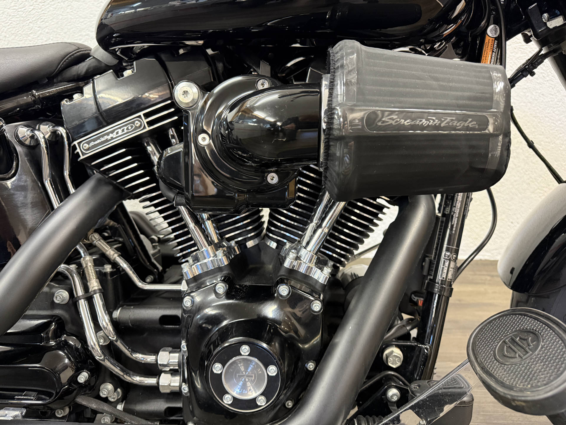 HARLEY-DAVIDSON SOFTAIL 1800-showroom-element-2