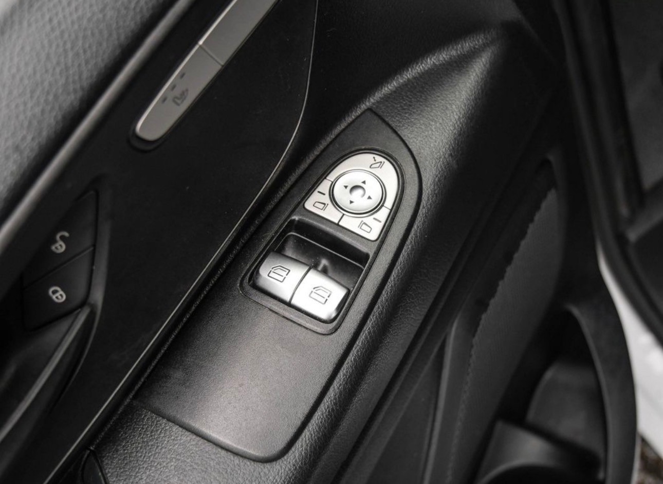 MERCEDES-BENZ Vito 116 CDI Lang 9G-Tronic *MBUX*Carplay*Kamera*Klima*Navi*Tempomat*-image-18