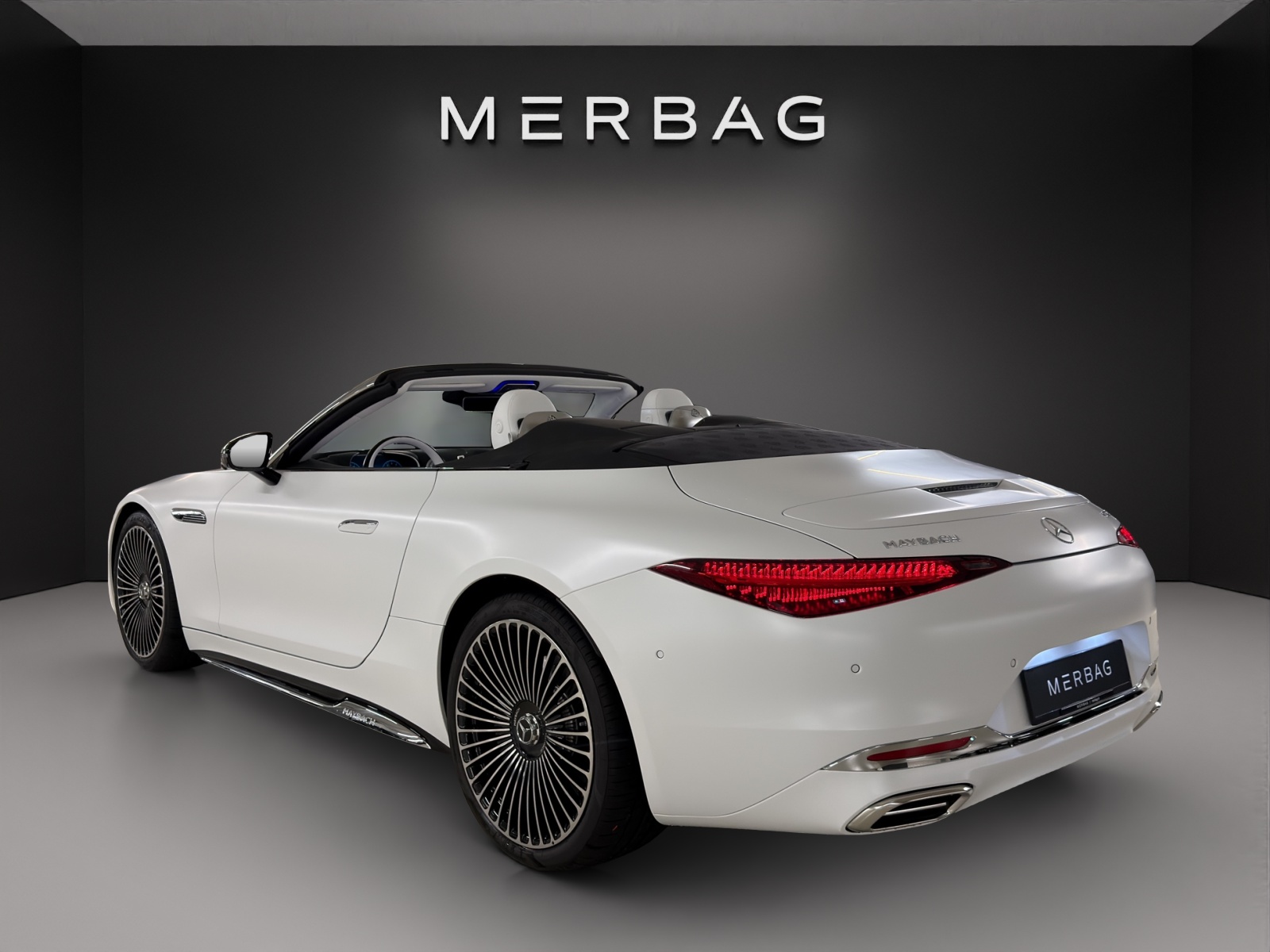 MERCEDES-BENZ SL 680 Maybach Monogram Series-image-7