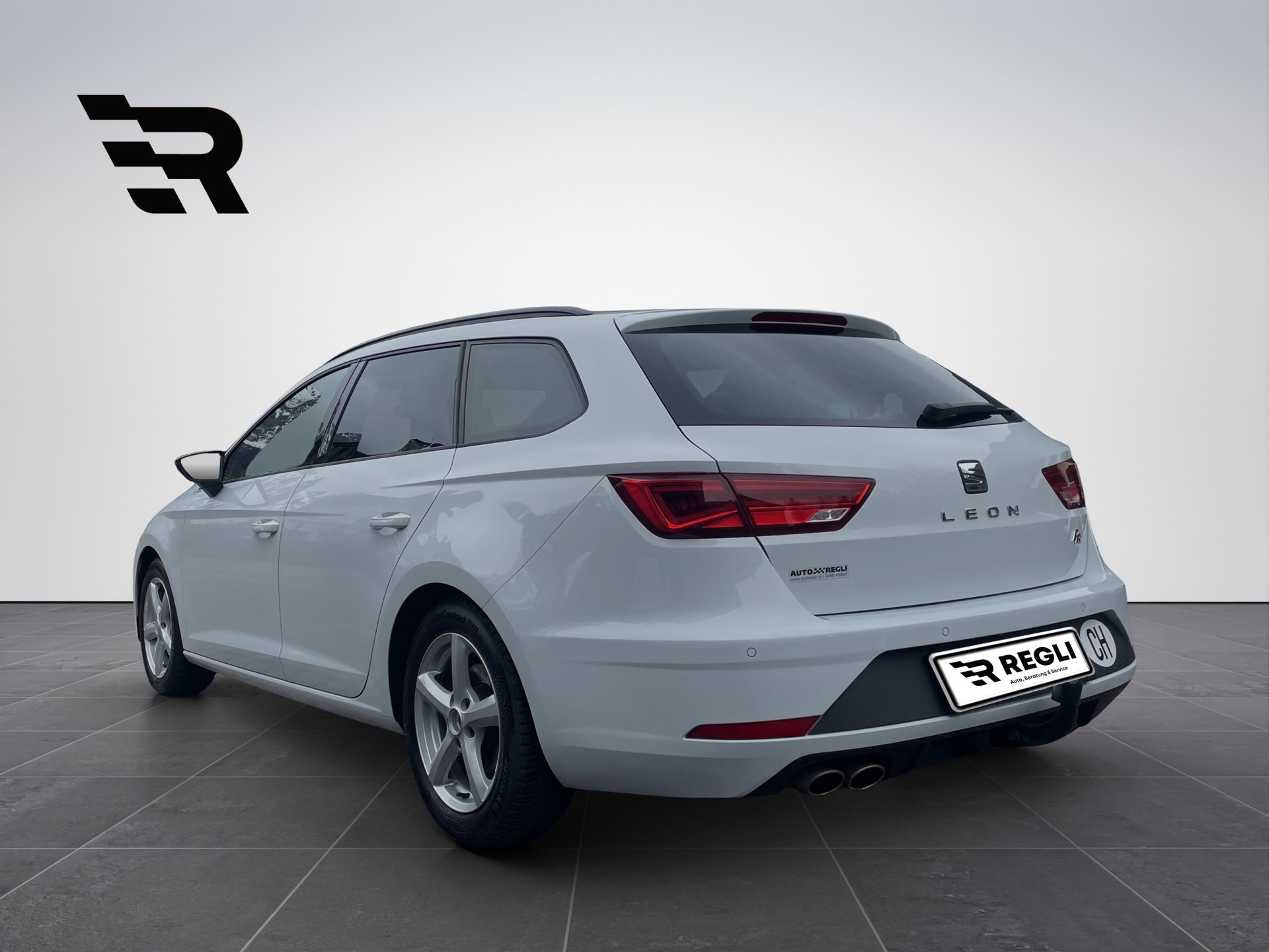 SEAT Leon ST 2.0 TSI SWISS FR DSG-image-2
