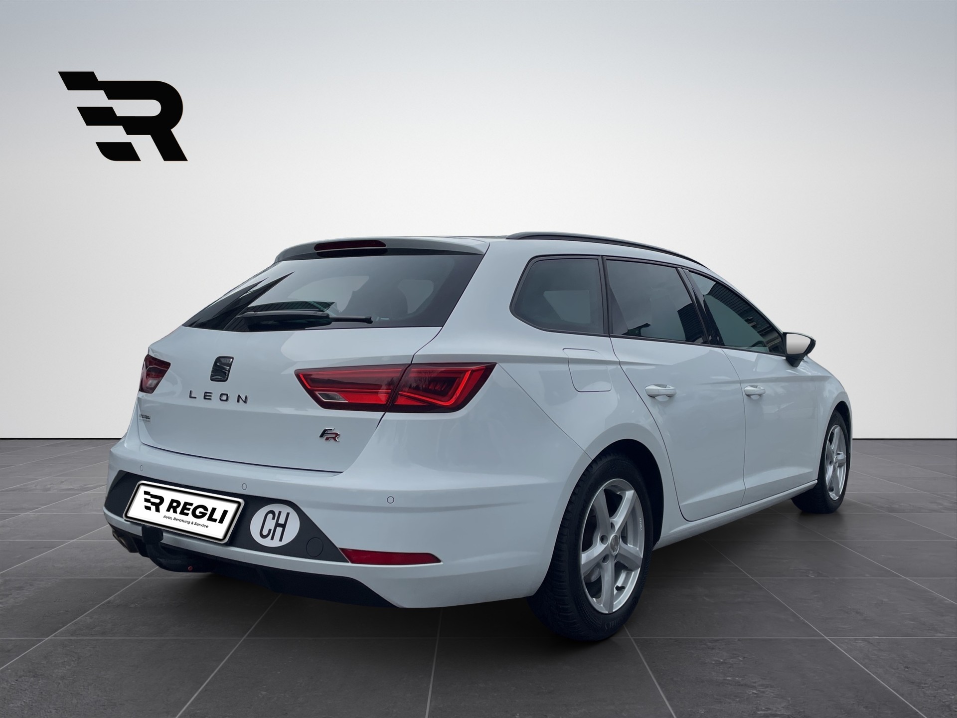 SEAT Leon ST 2.0 TSI SWISS FR DSG-image-4