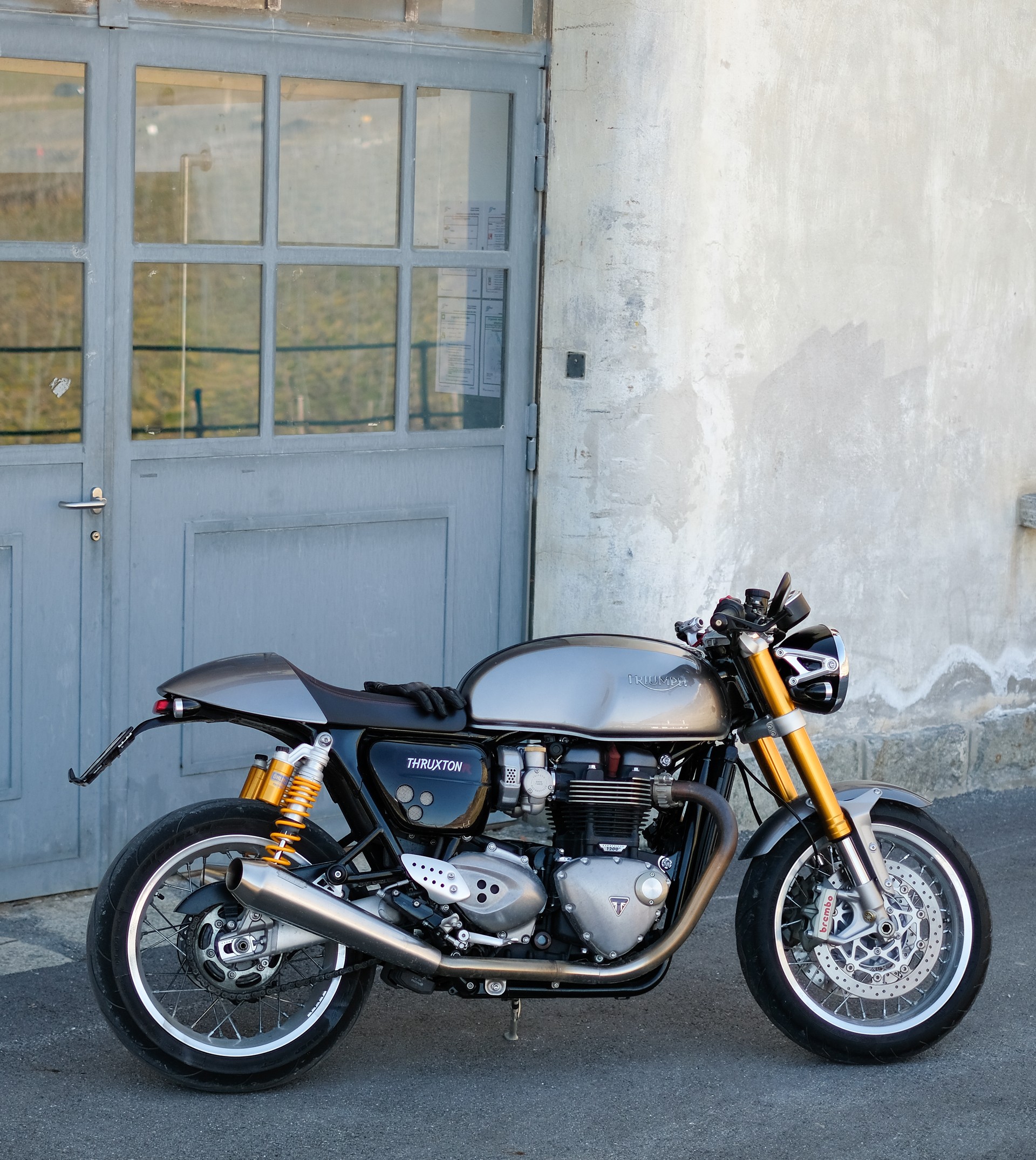 TRIUMPH Thruxton R 1200 i ABS-image-2