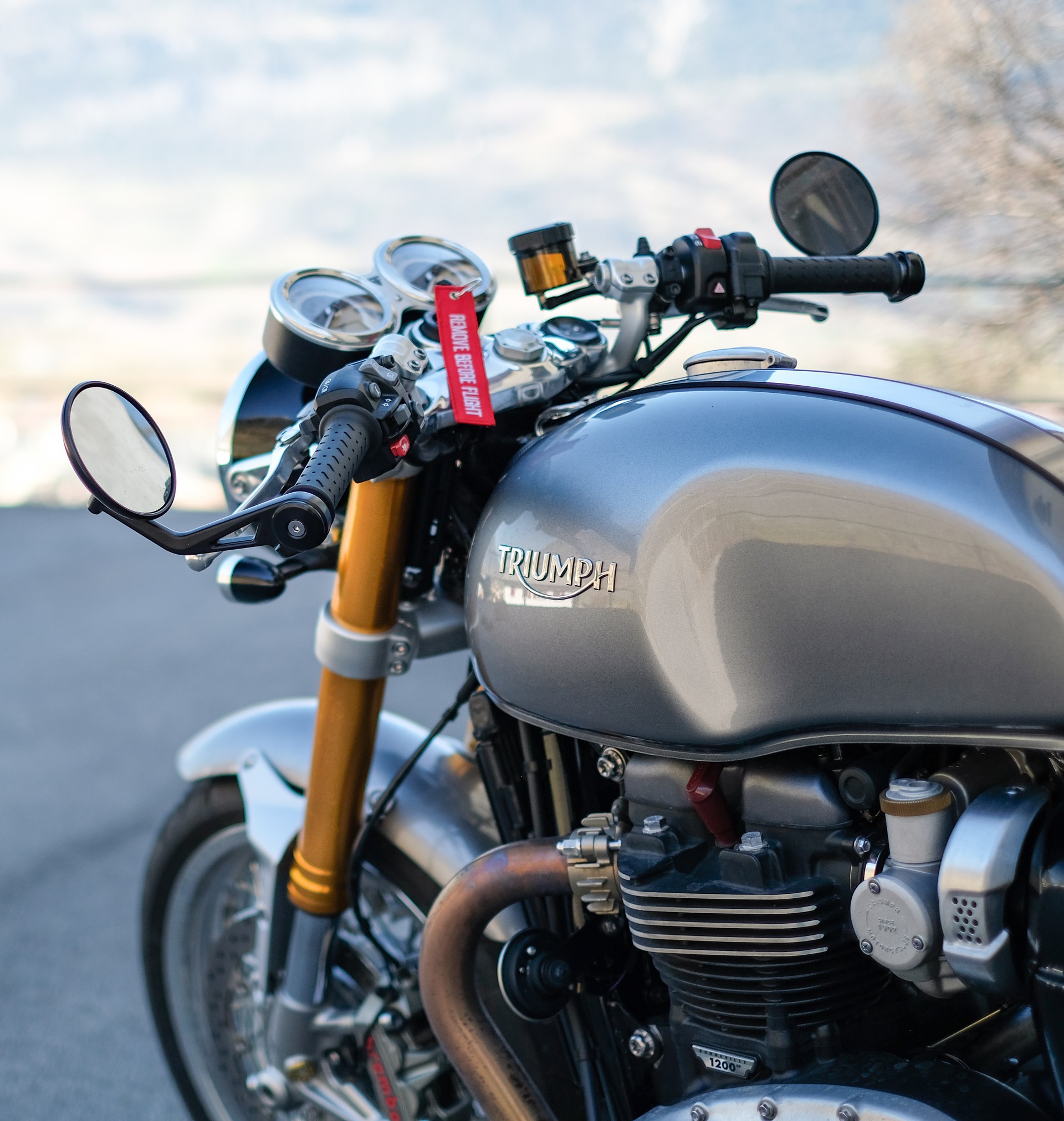 TRIUMPH Thruxton R 1200 i ABS-image-3