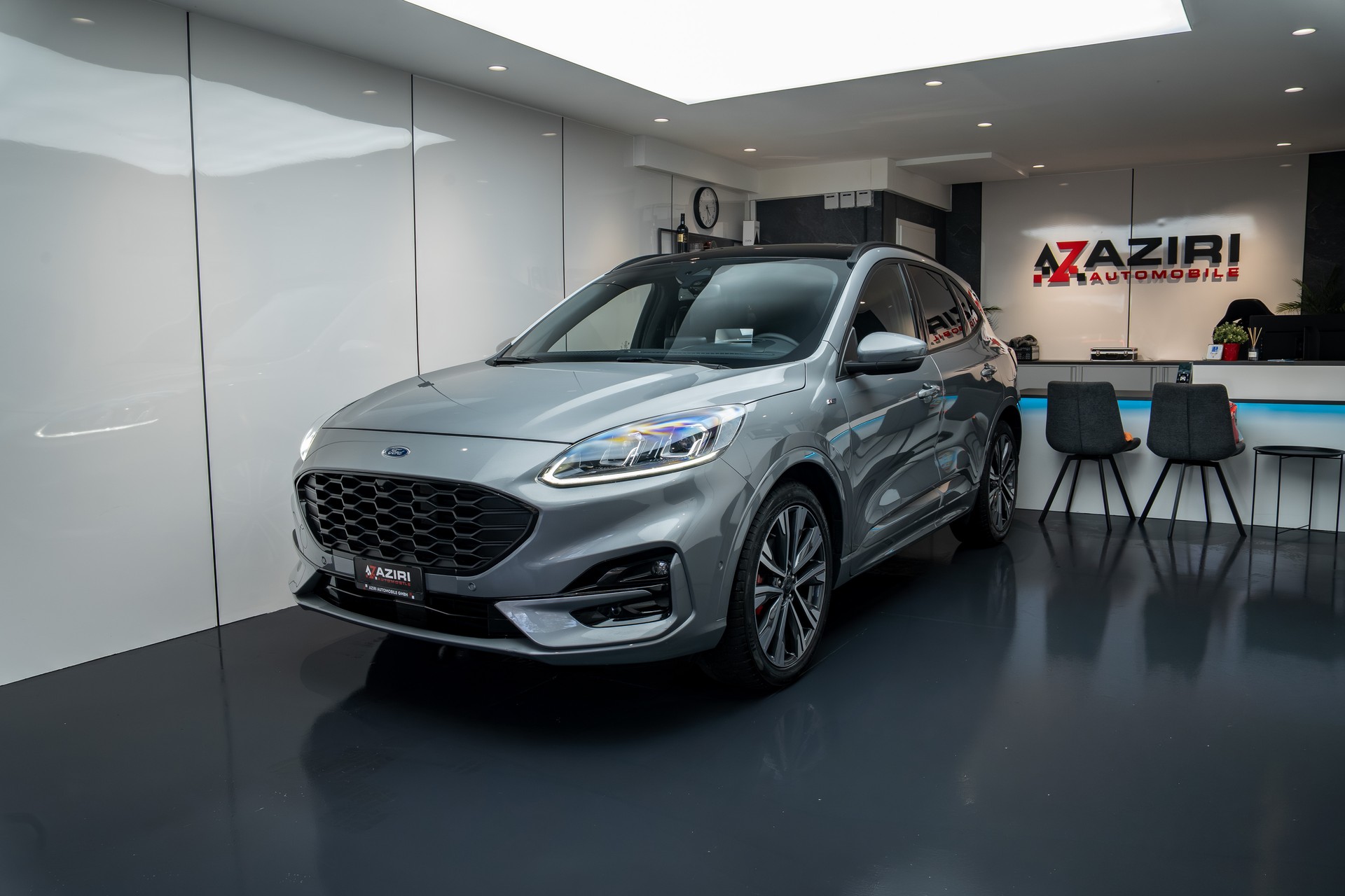 FORD Kuga 2.5 FHEV ST-Line X FWD