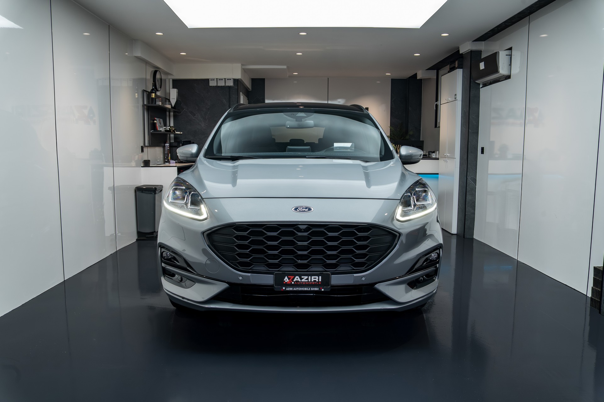 FORD Kuga 2.5 FHEV ST-Line X FWD-showroom-element-1