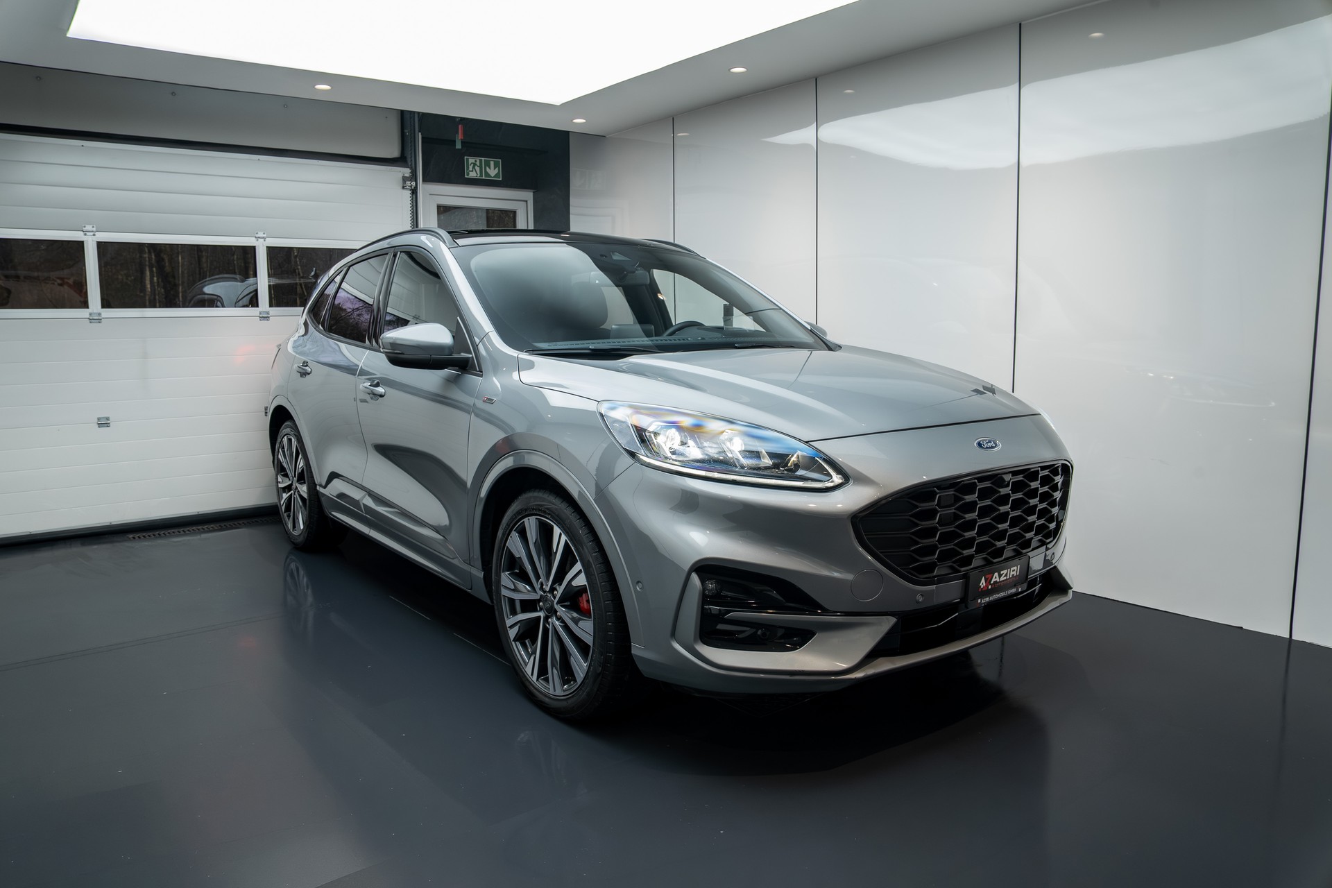 FORD Kuga 2.5 FHEV ST-Line X FWD-showroom-element-2