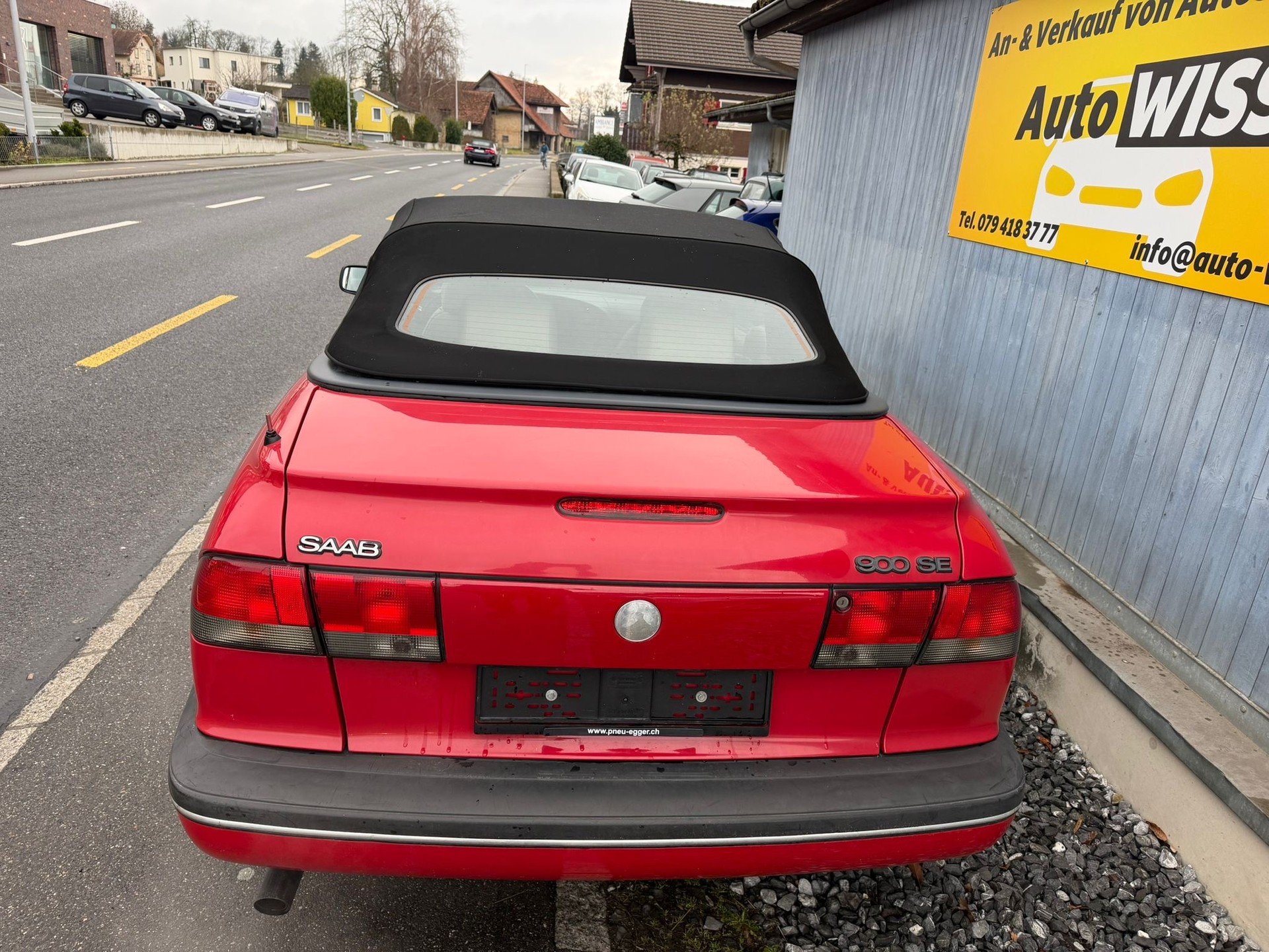SAAB 900 SE 2.3i-16-image-4