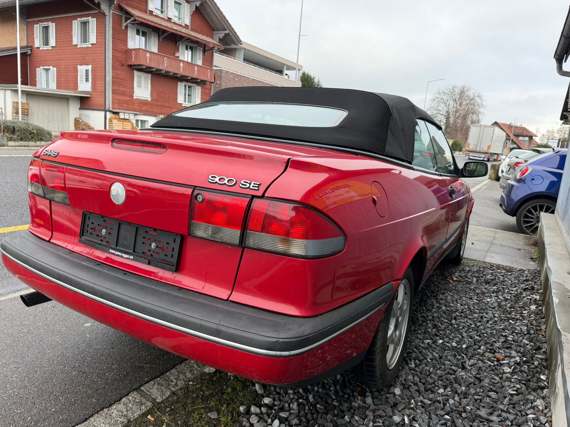 SAAB 900 SE 2.3i-16-image-5