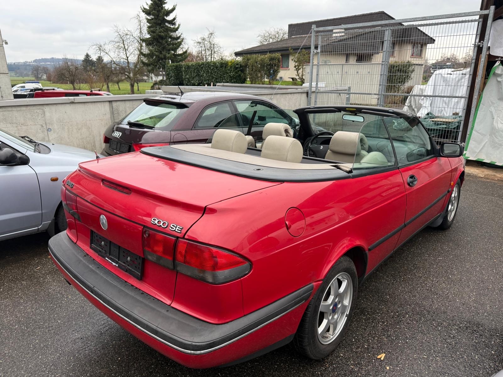SAAB 900 SE 2.3i-16-image-5
