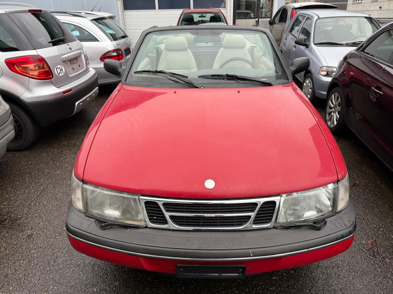 SAAB 900 SE 2.3i-16-showroom-element-1