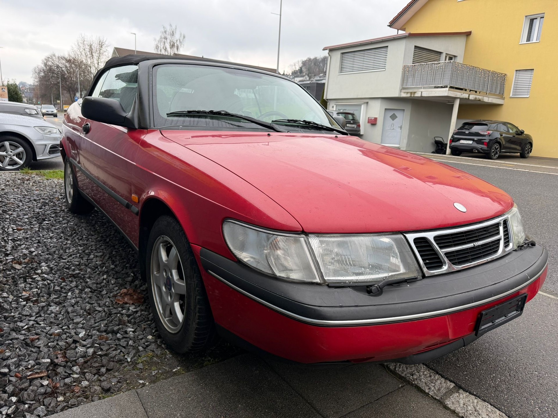 SAAB 900 SE 2.3i-16-image-8