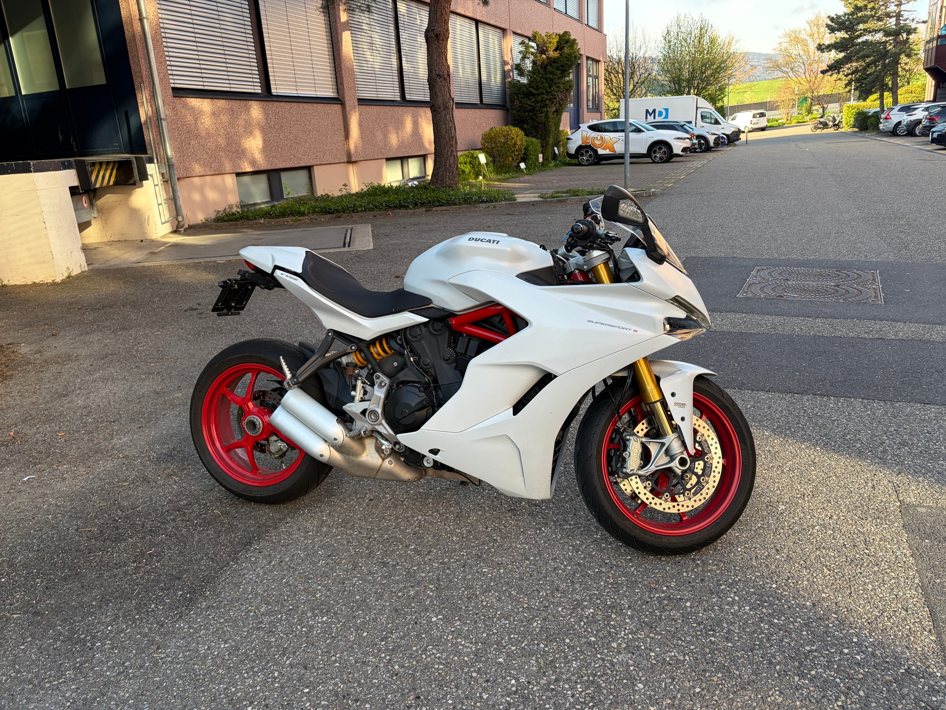 DUCATI 950 Supersport S-image-1