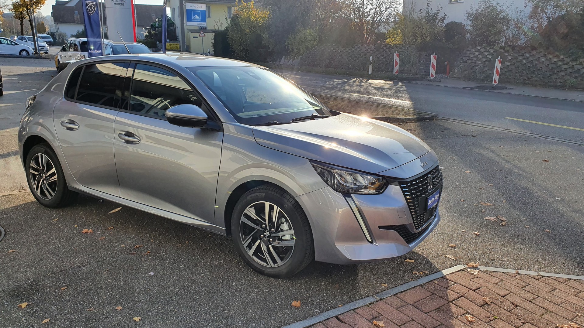 PEUGEOT 208 1.2 GS Sport-image-3